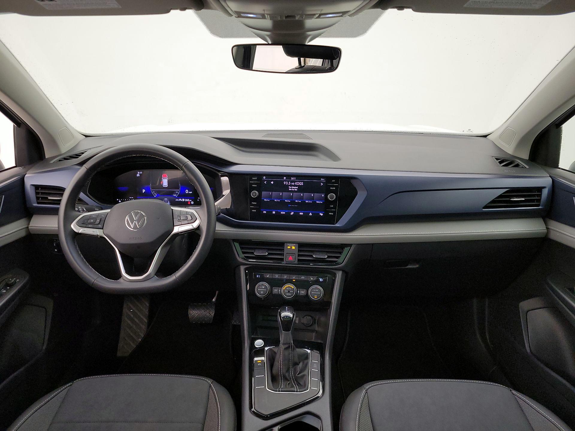 Thumbnail: 2024 Volkswagen Taos - 9