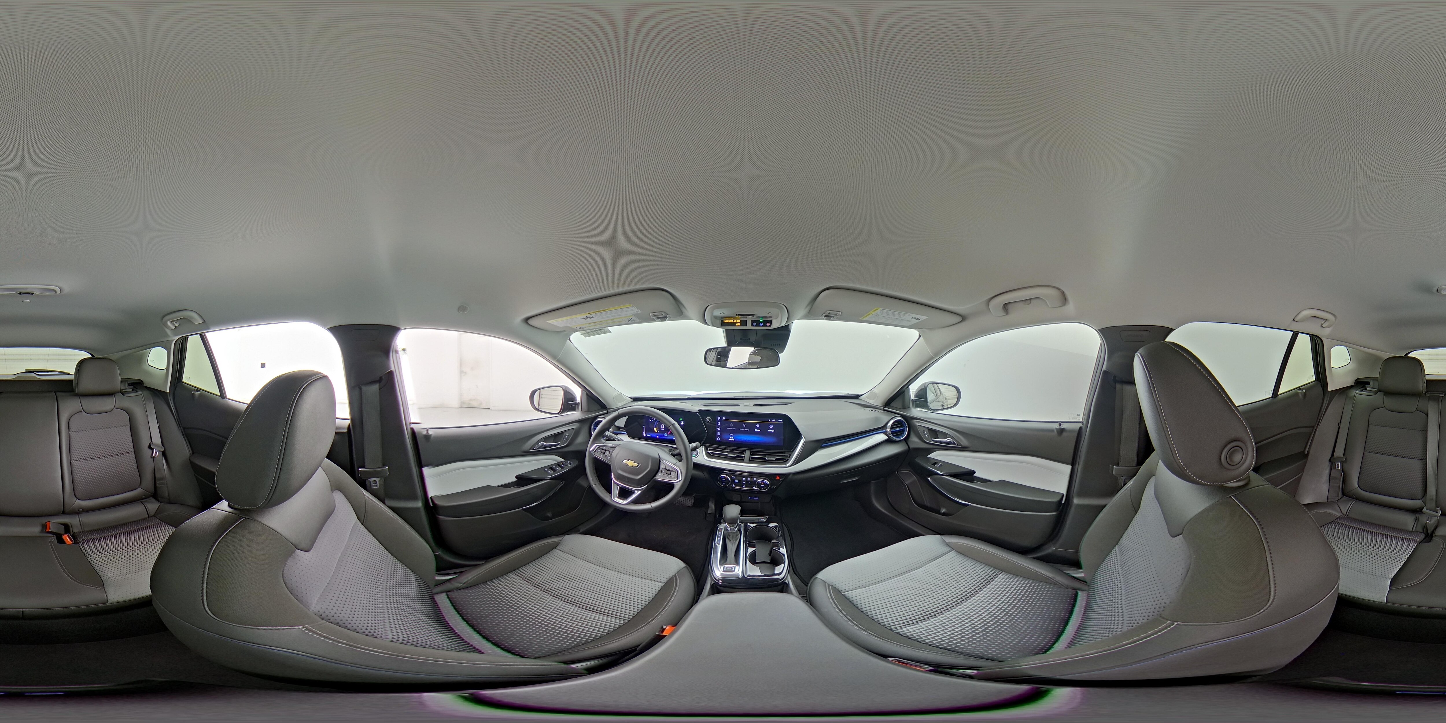 2025 Chevrolet Trax LT - Photo 24