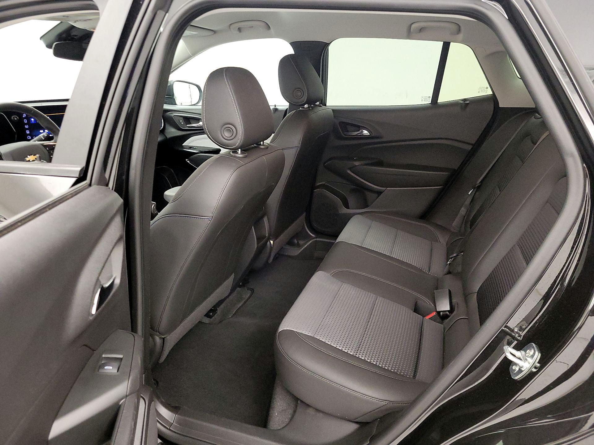 Thumbnail: 2025 Chevrolet Trax - 19