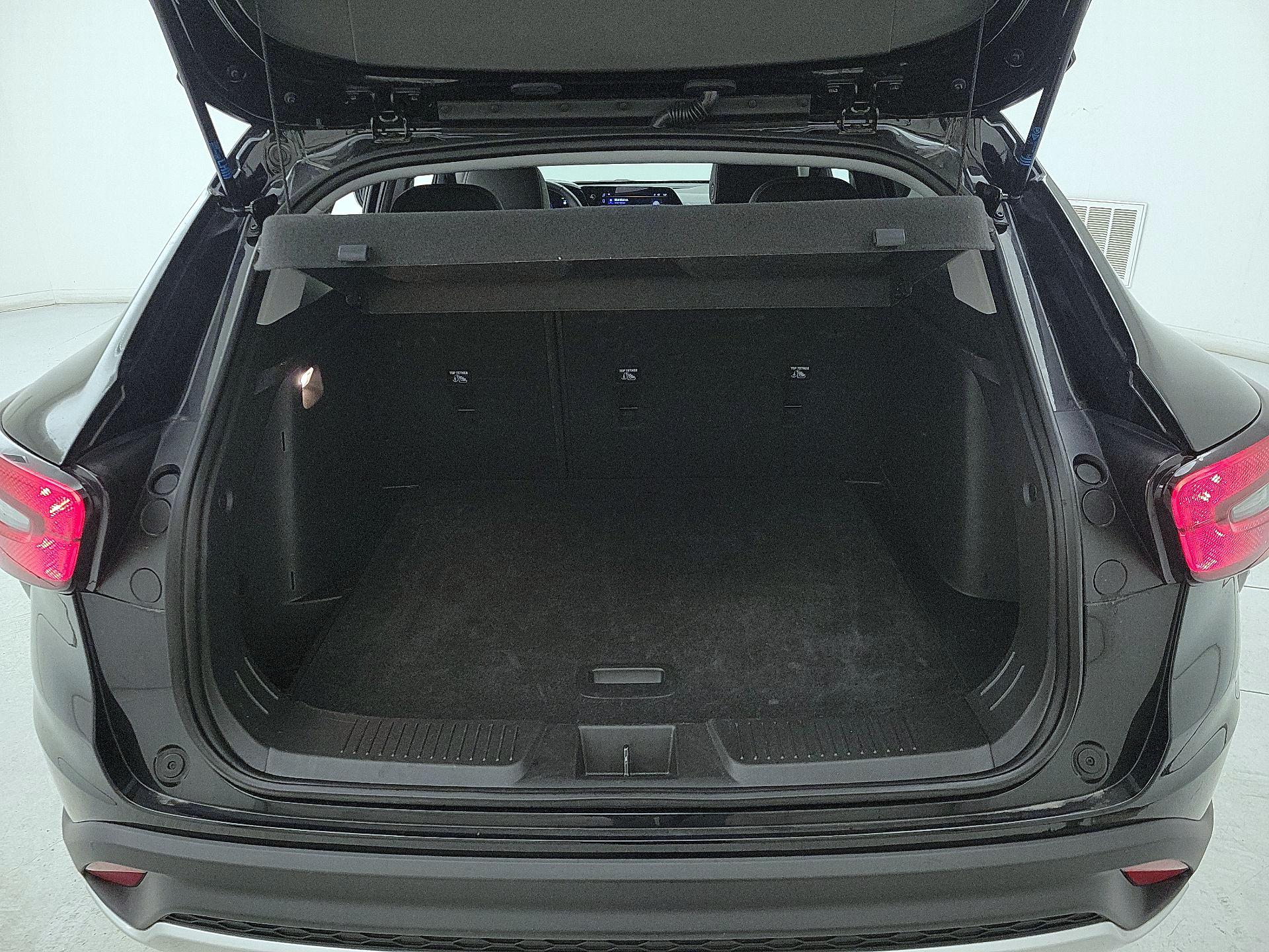 Thumbnail: 2025 Chevrolet Trax - 20