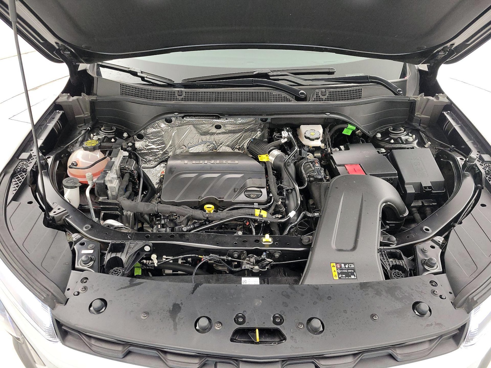 2025 Chevrolet Trax LT - Photo 22