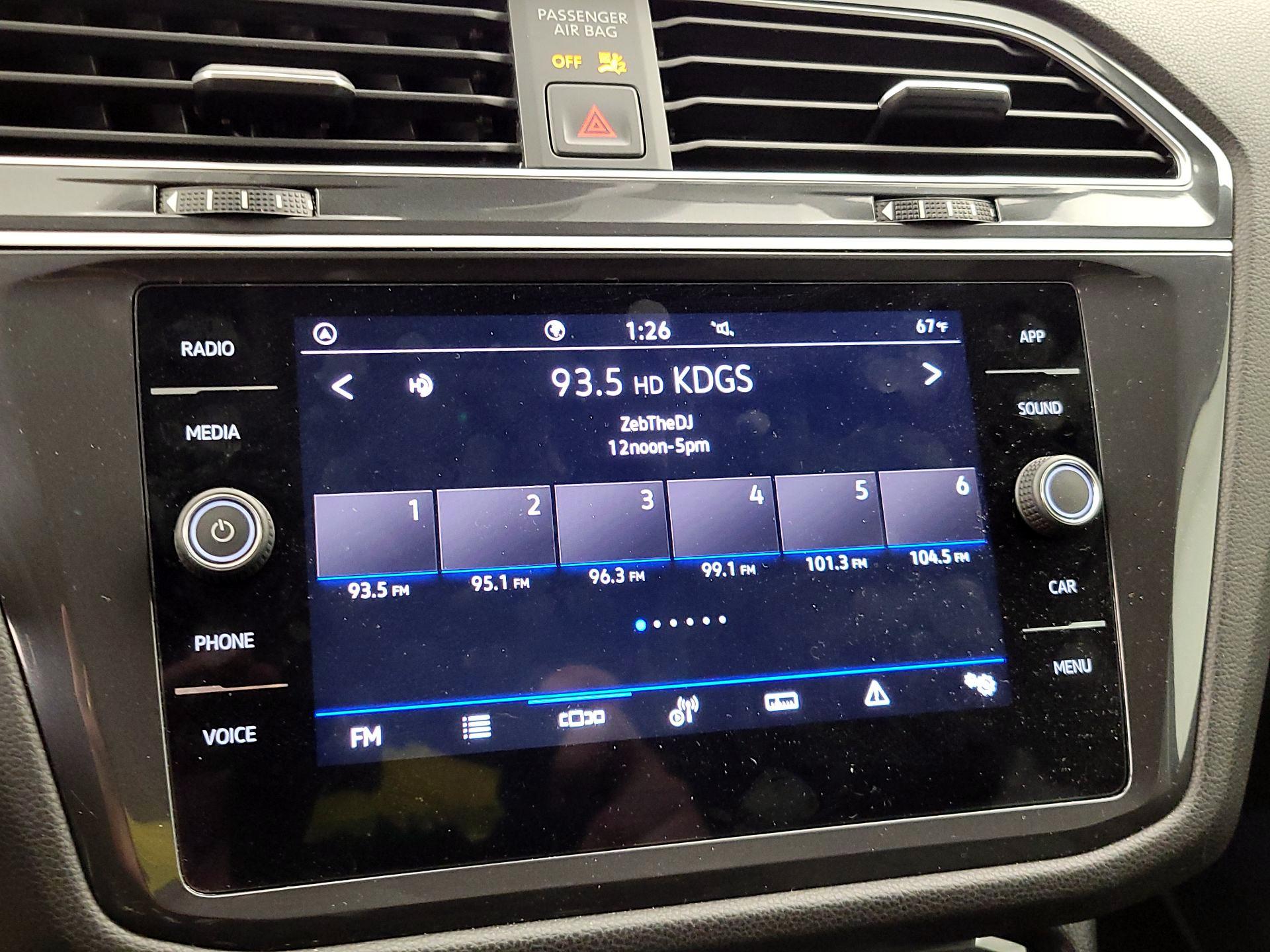 Thumbnail: 2024 Volkswagen Tiguan - 15