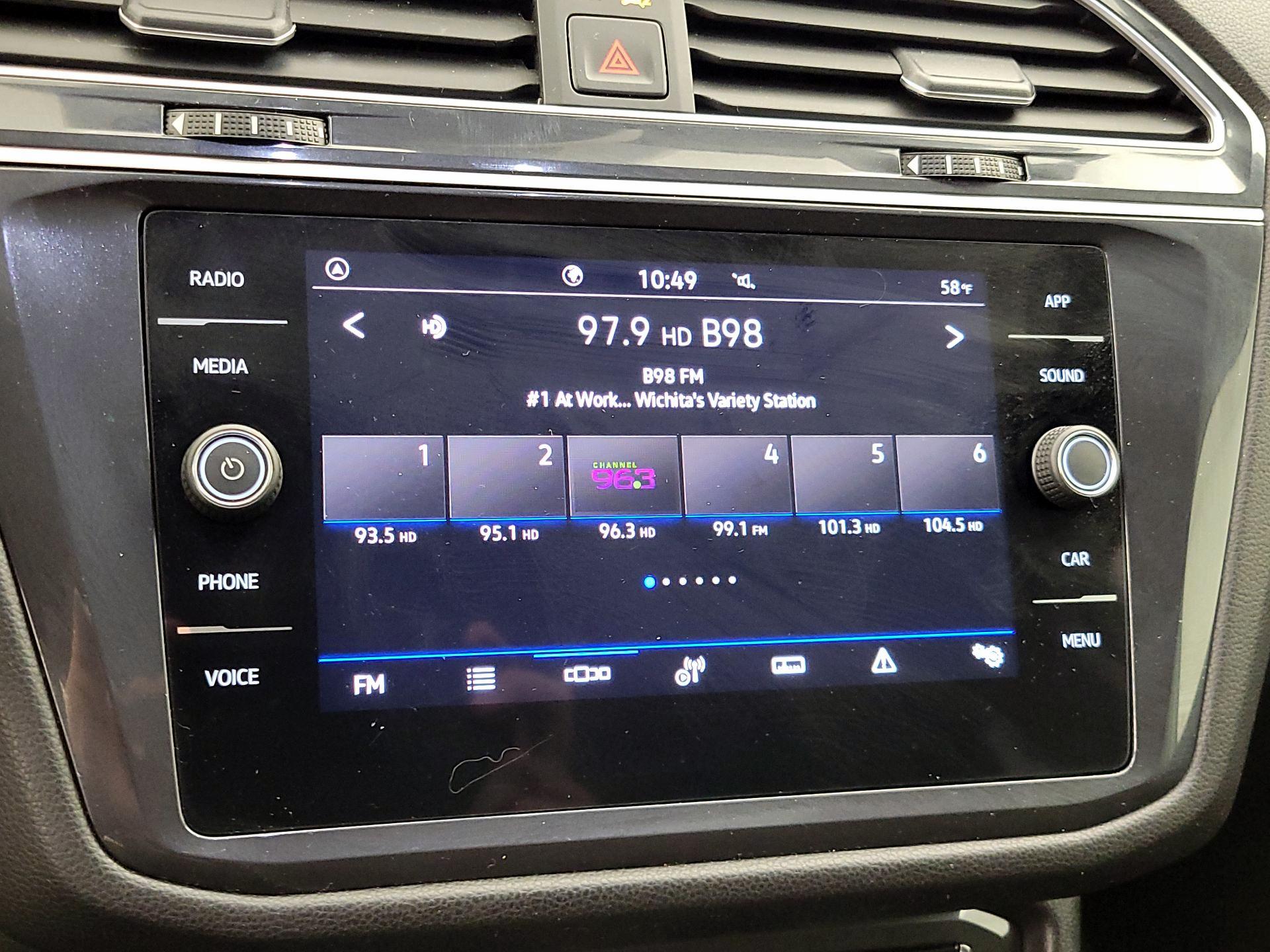 Thumbnail: 2024 Volkswagen Tiguan - 15