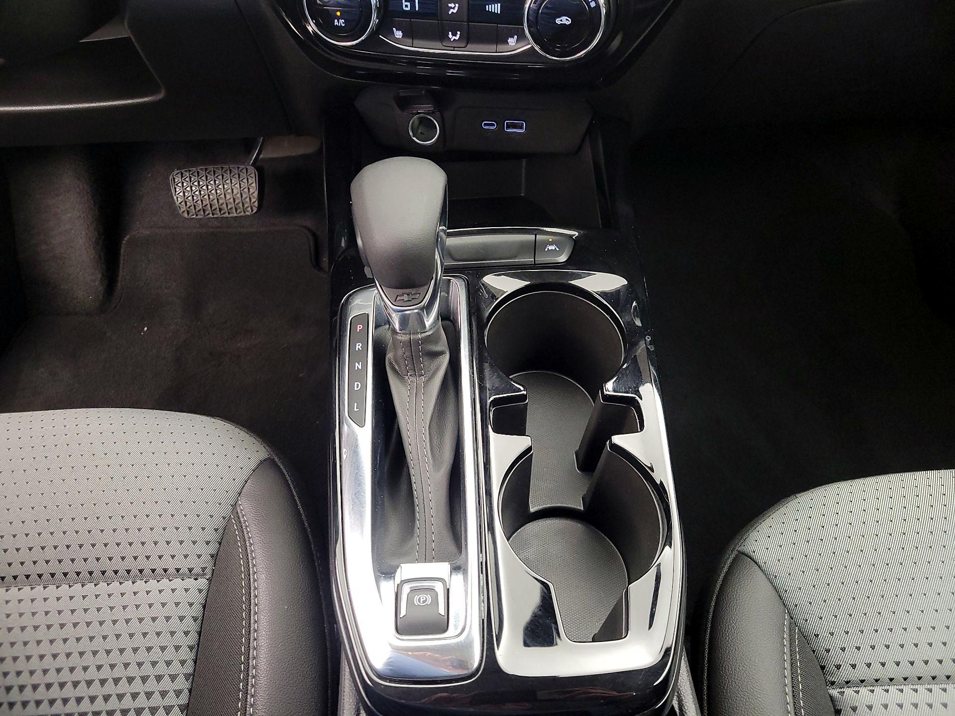 Thumbnail: 2025 Chevrolet Trax - 17