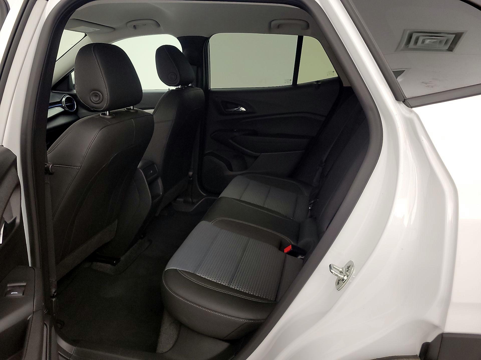 Thumbnail: 2025 Chevrolet Trax - 19