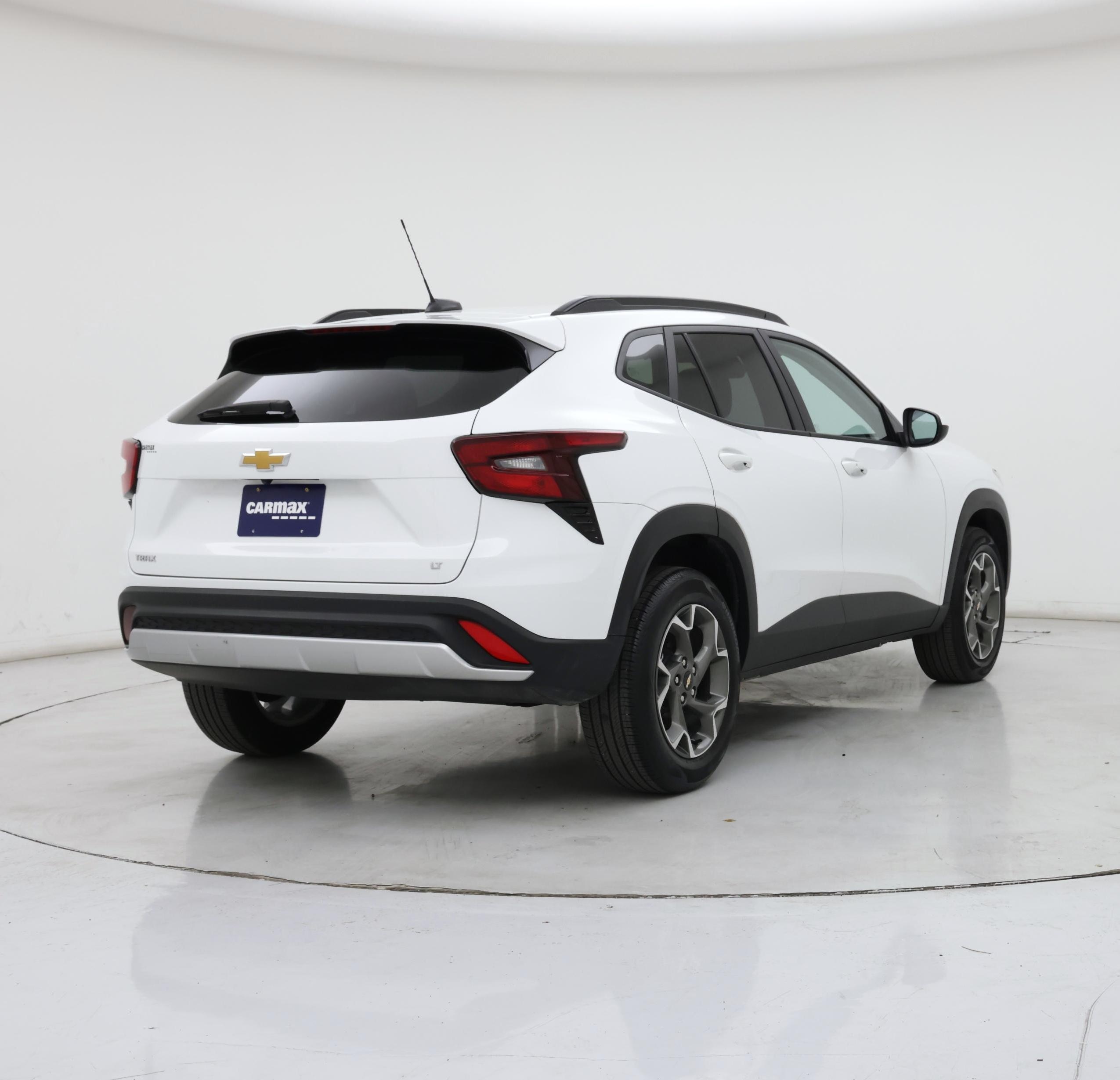 Thumbnail: 2025 Chevrolet Trax - 8