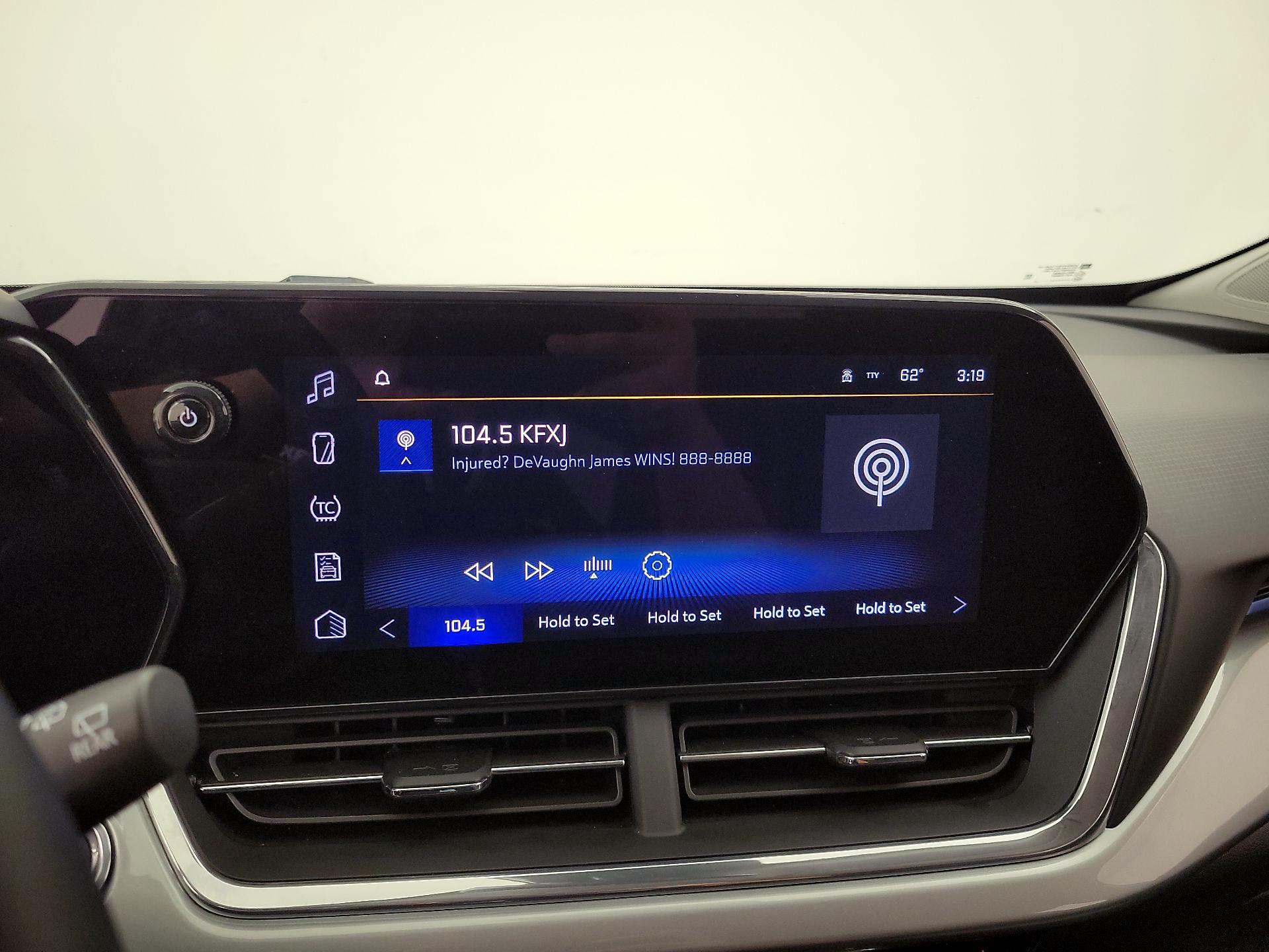 Thumbnail: 2025 Chevrolet Trax - 15