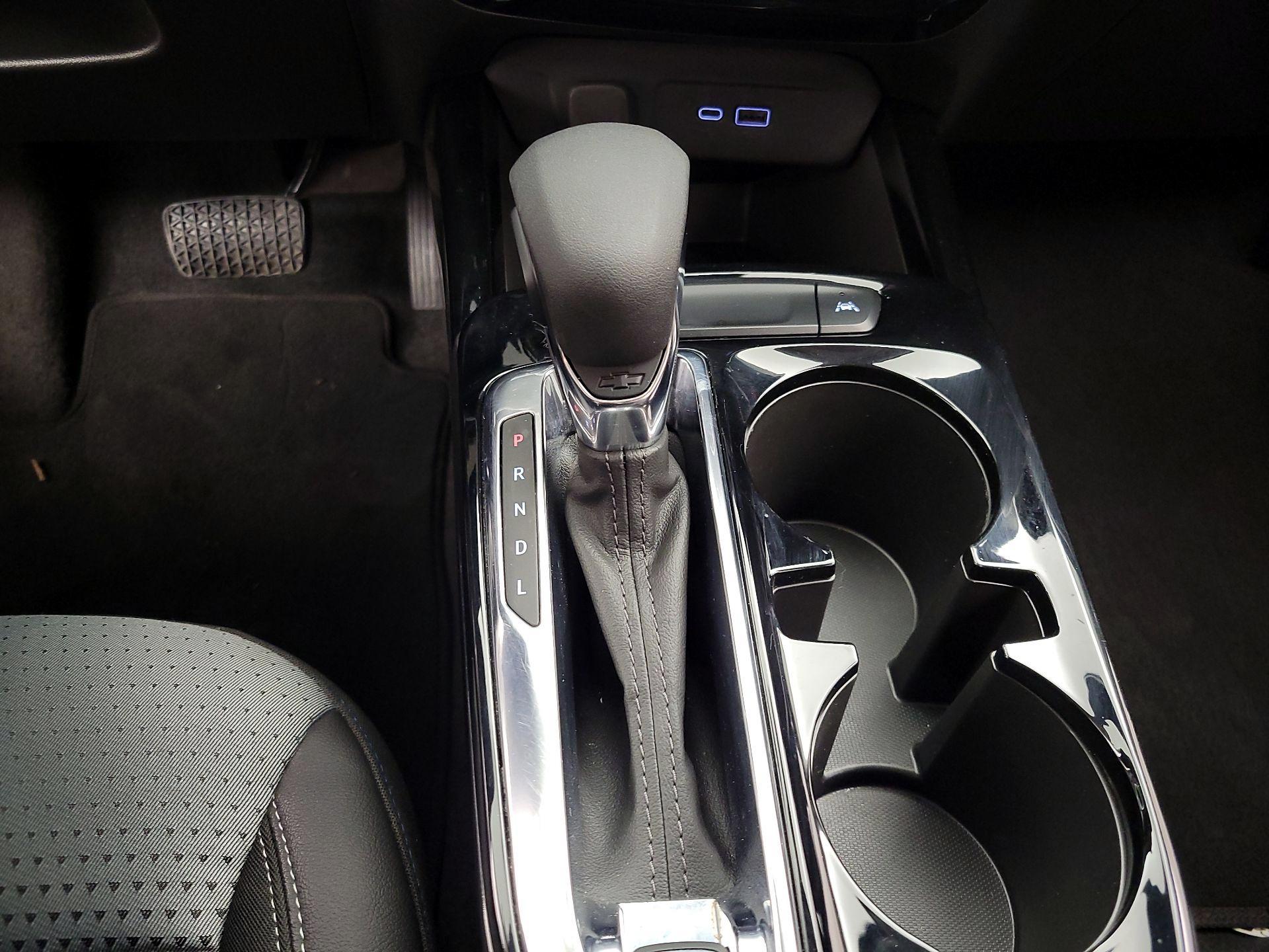 Thumbnail: 2025 Chevrolet Trax - 17