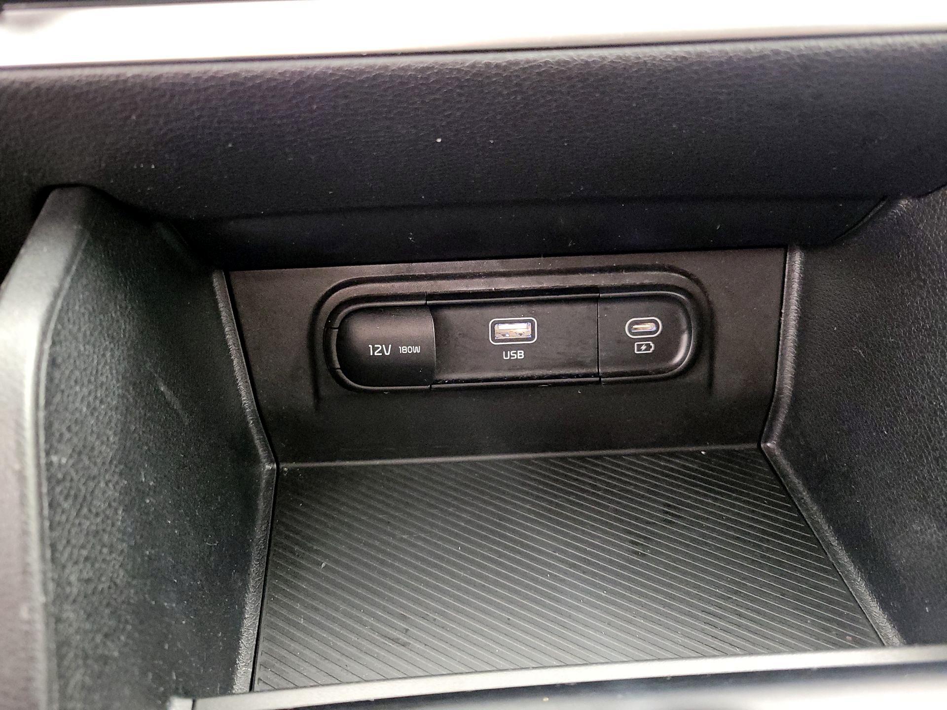 Thumbnail: 2024 Kia Sportage - 18