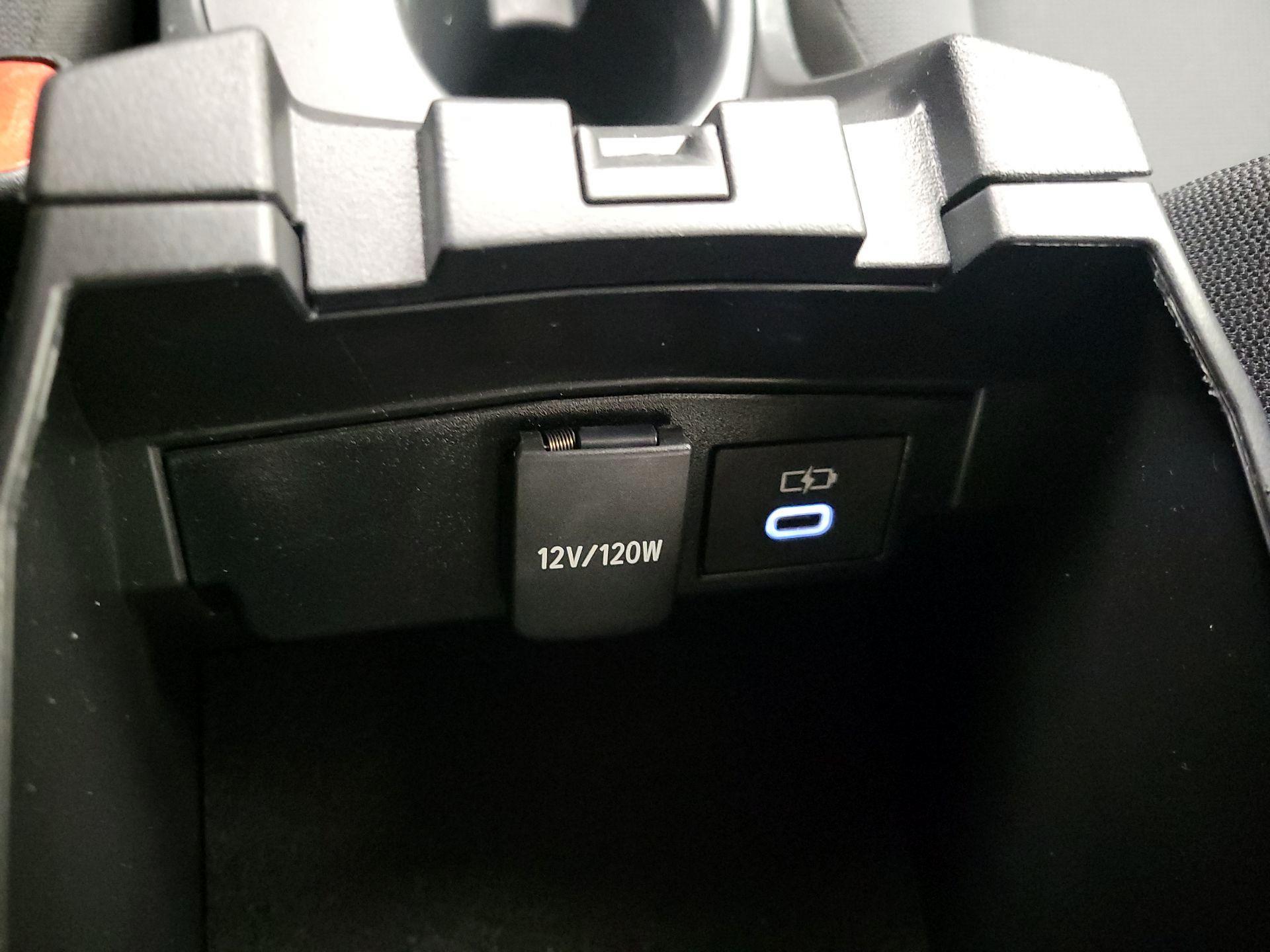 Thumbnail: 2024 Toyota Corolla - 18