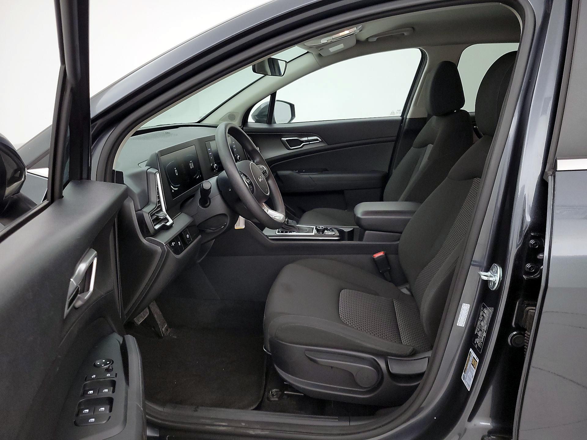 Thumbnail: 2024 Kia Sportage - 11