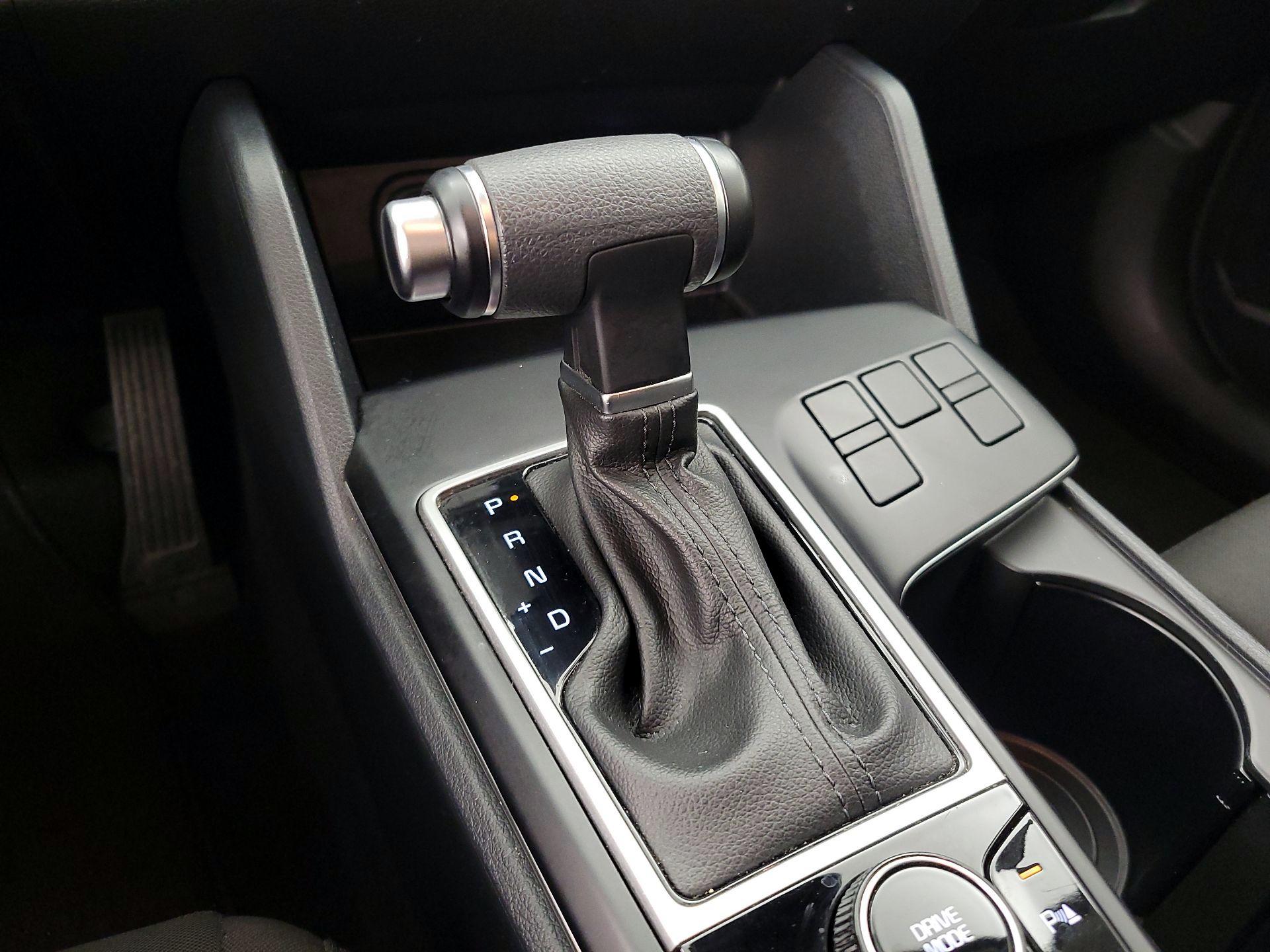 Thumbnail: 2024 Kia Sportage - 17