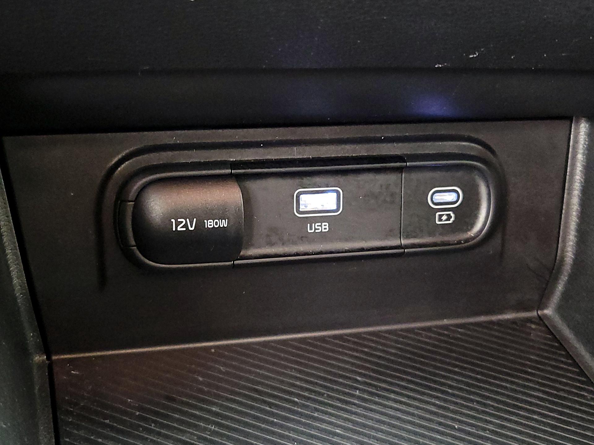 Thumbnail: 2024 Kia Sportage - 18