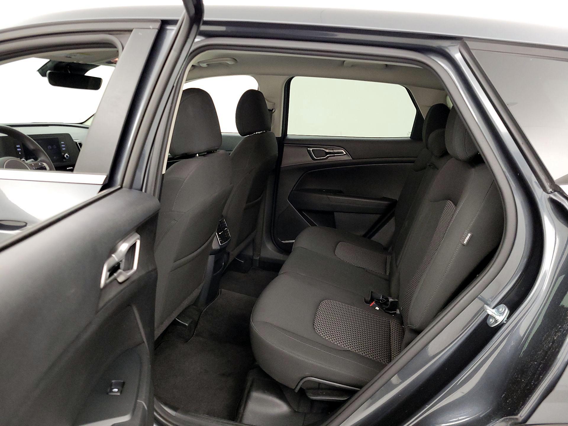 Thumbnail: 2024 Kia Sportage - 19