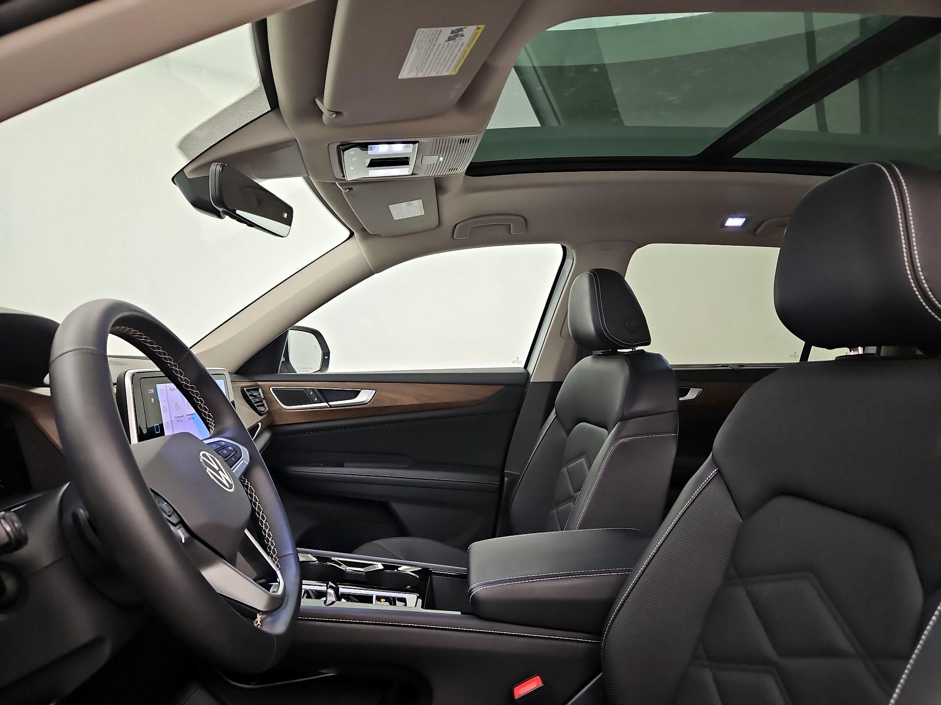 Thumbnail: 2024 Volkswagen Atlas - 19