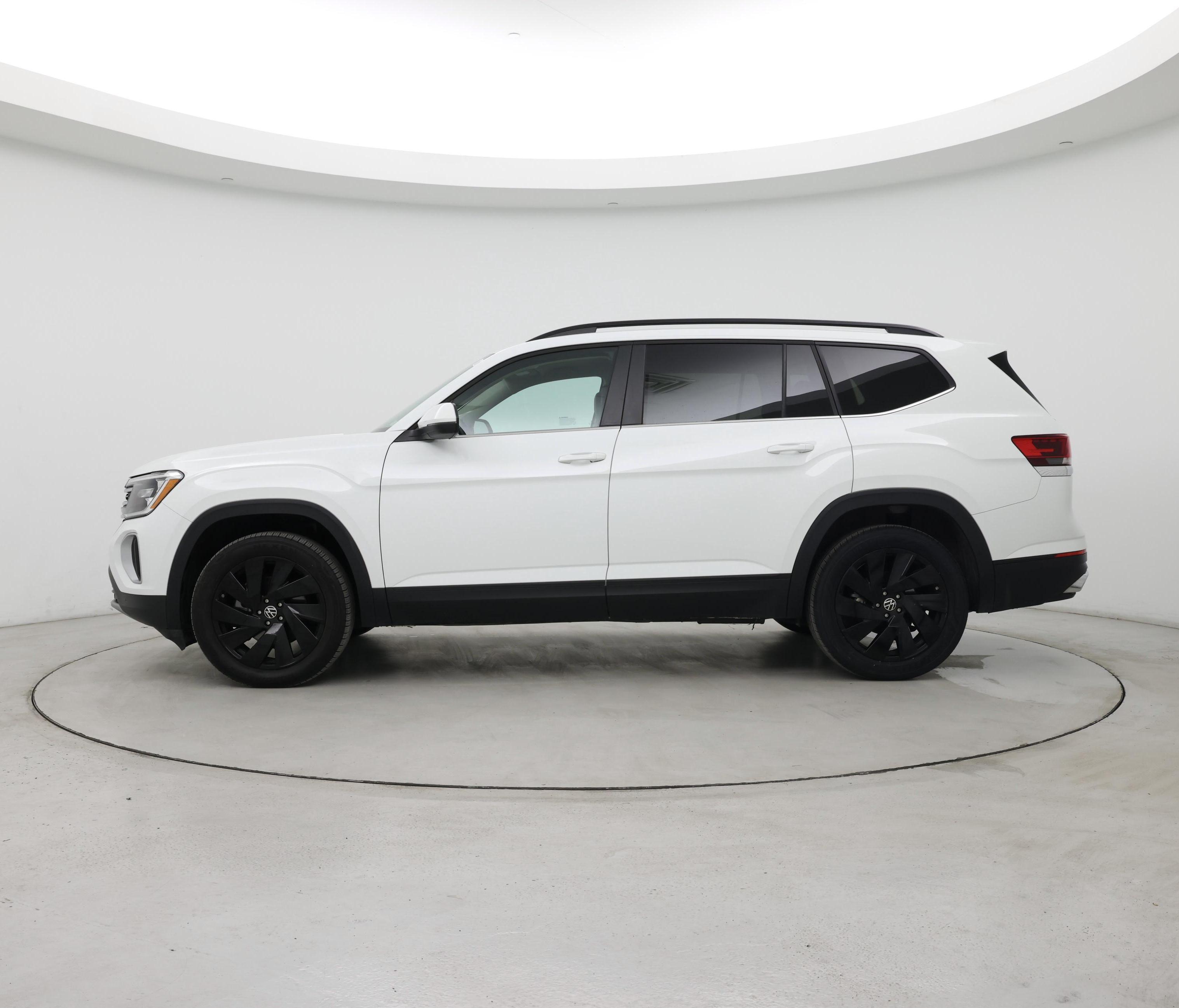 Thumbnail: 2024 Volkswagen Atlas - 3