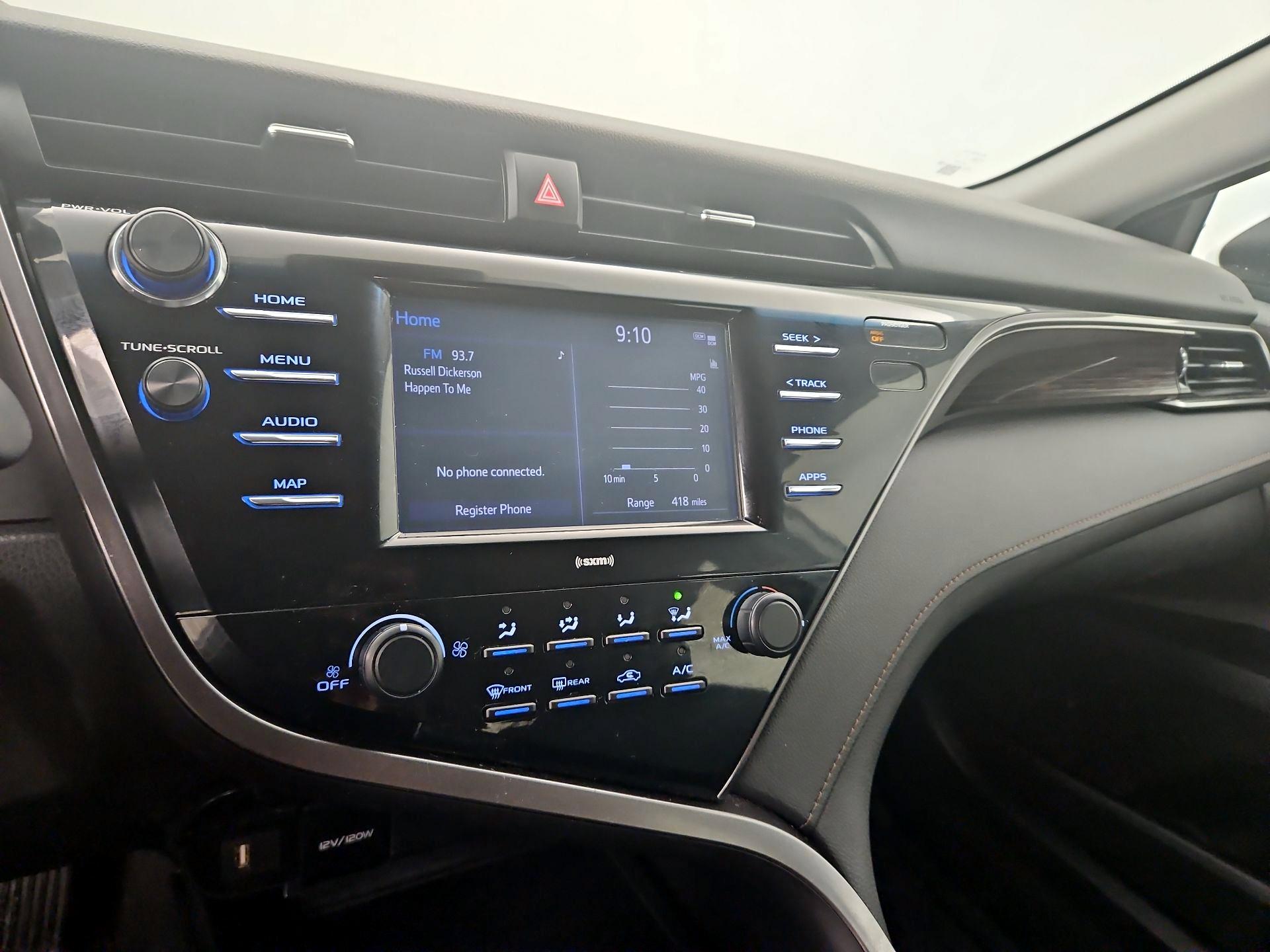 Thumbnail: 2020 Toyota Camry - 15