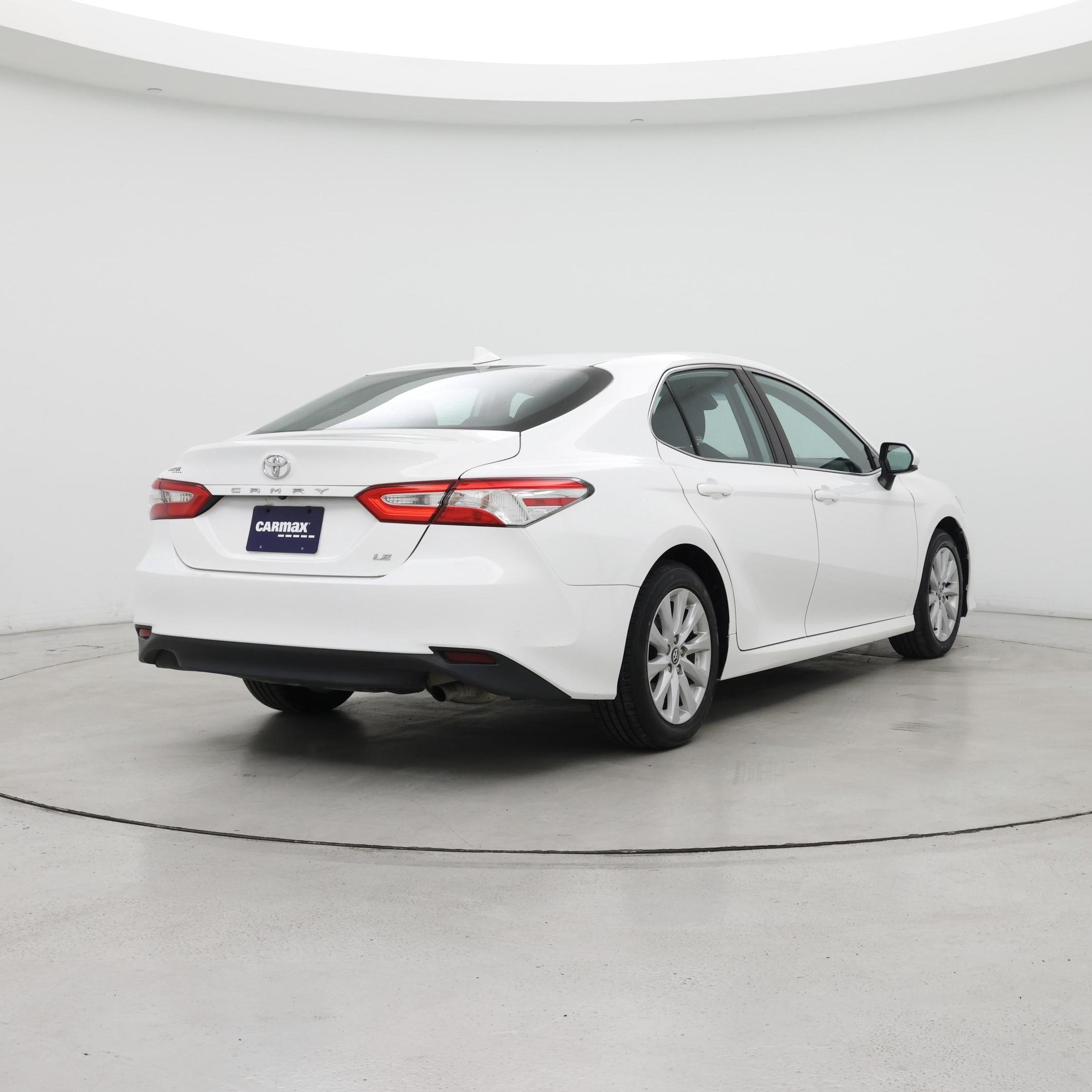 Thumbnail: 2020 Toyota Camry - 8