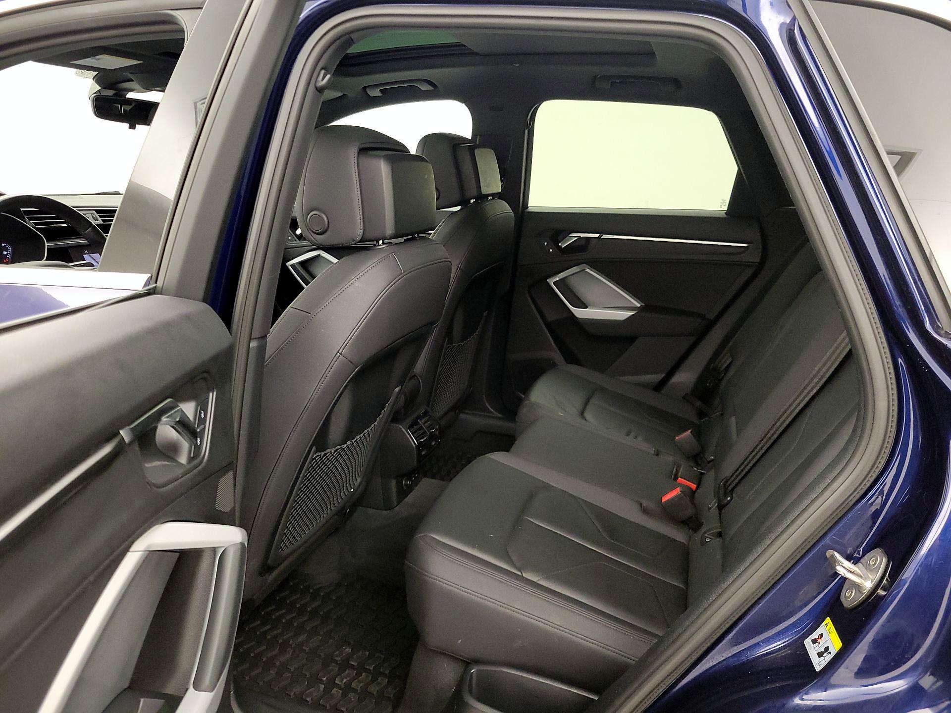 Thumbnail: 2022 Audi Q3 - 20