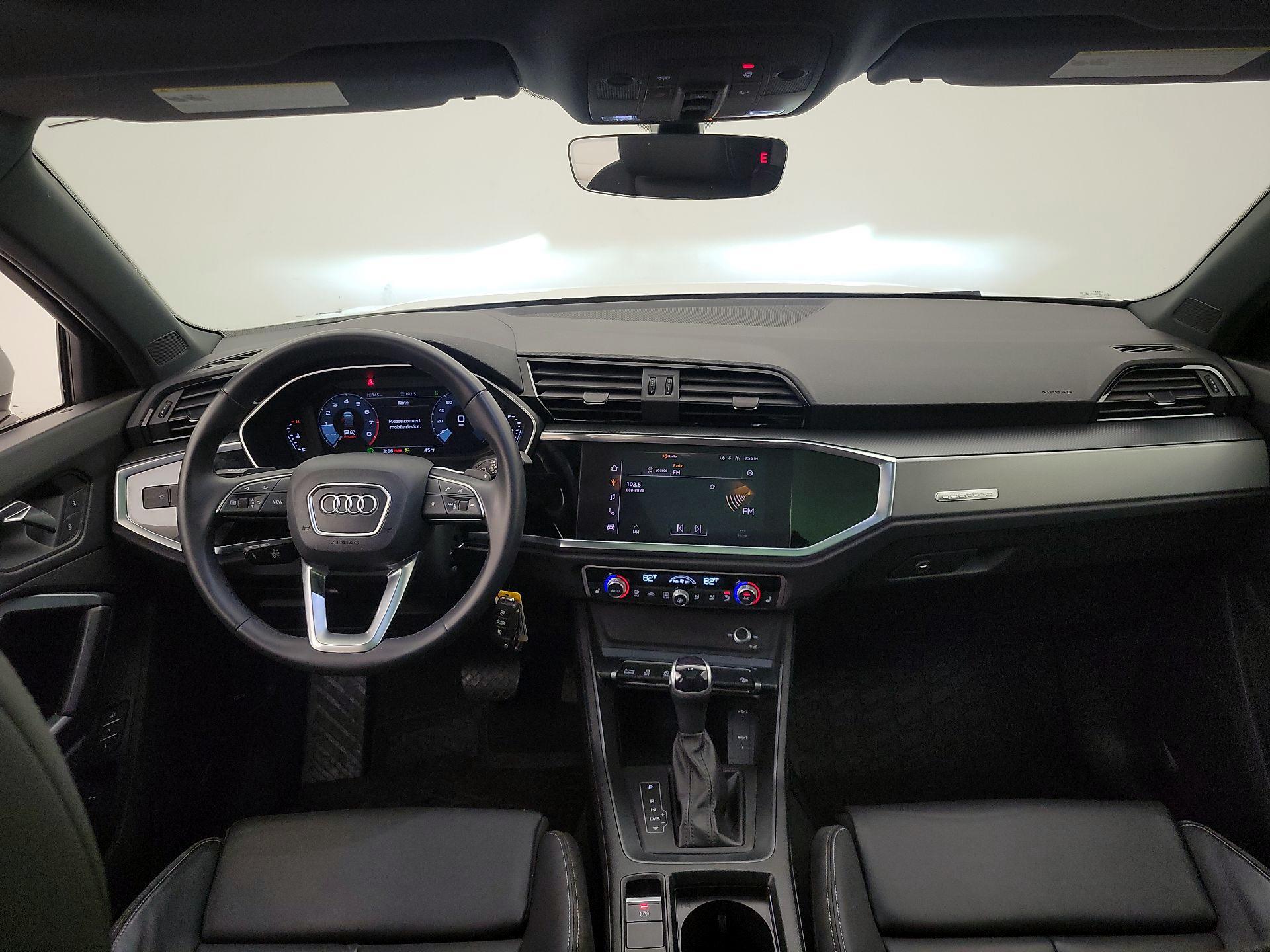 Thumbnail: 2022 Audi Q3 - 9