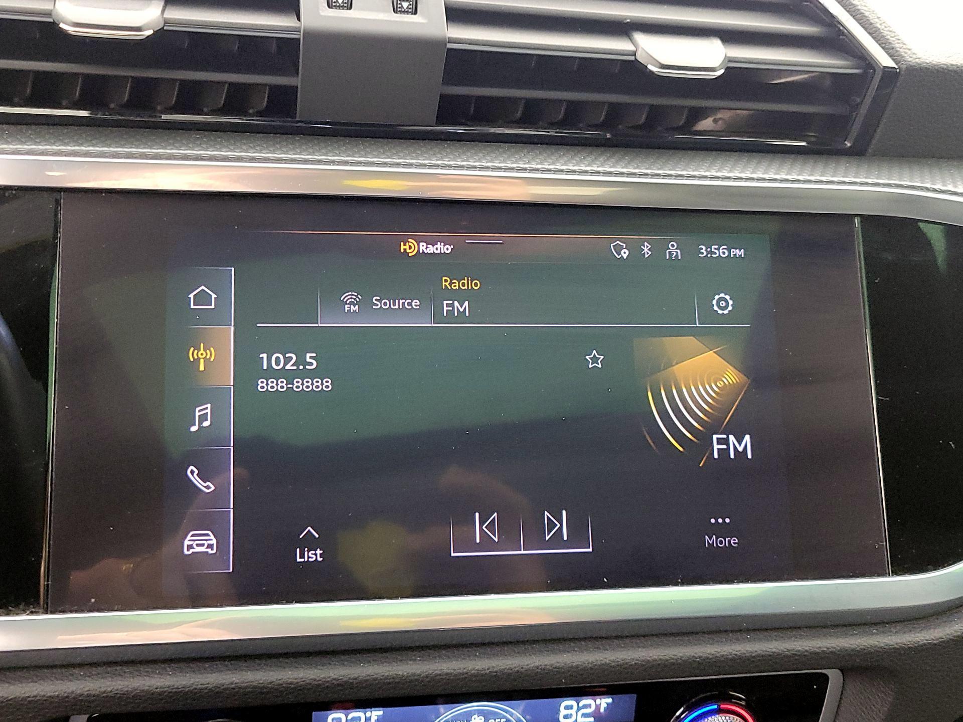 Thumbnail: 2022 Audi Q3 - 15