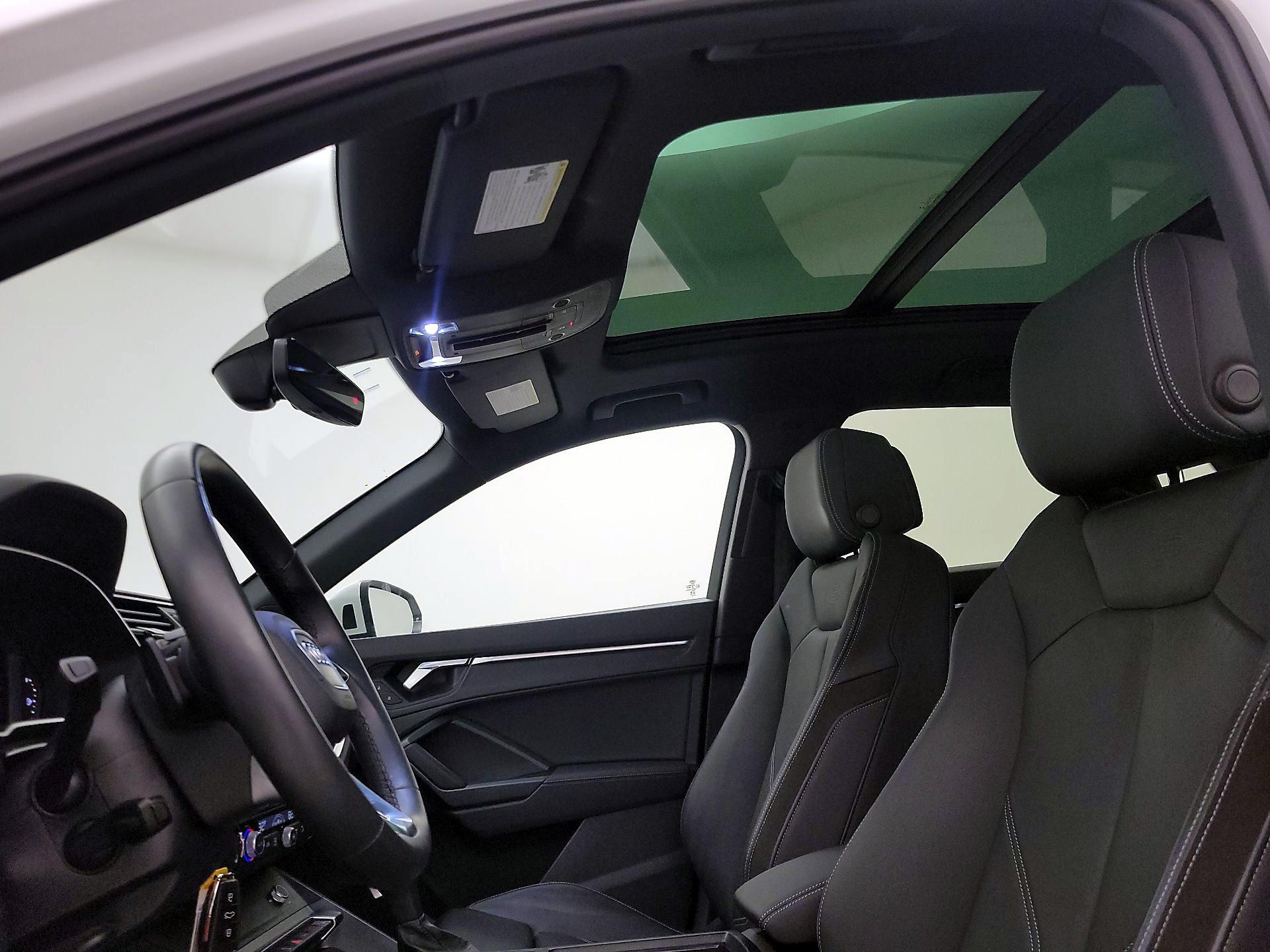 Thumbnail: 2022 Audi Q3 - 19