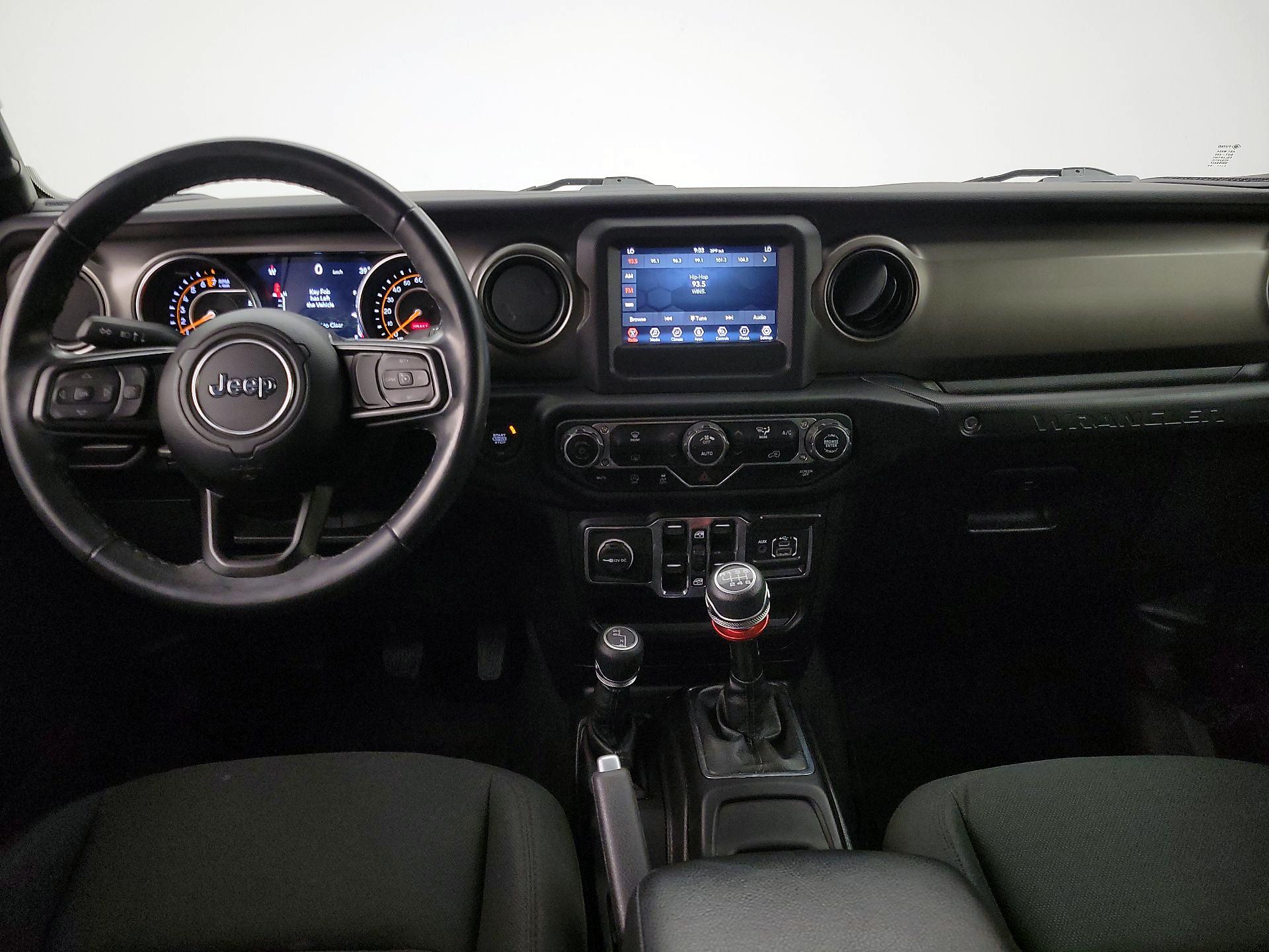 Thumbnail: 2021 Jeep Wrangler - 9