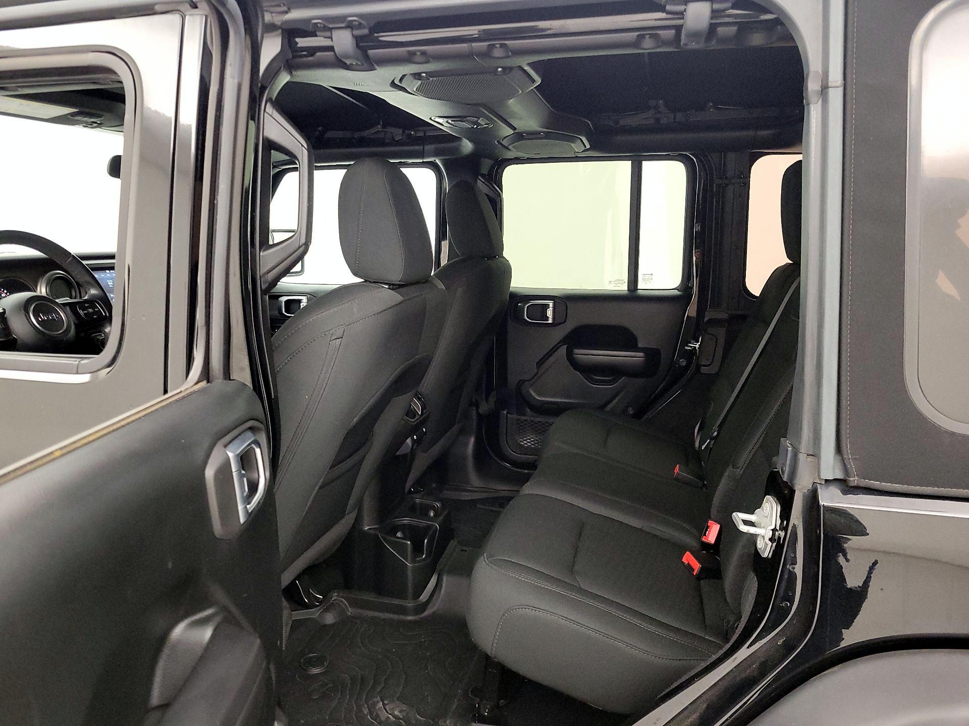Thumbnail: 2021 Jeep Wrangler - 19