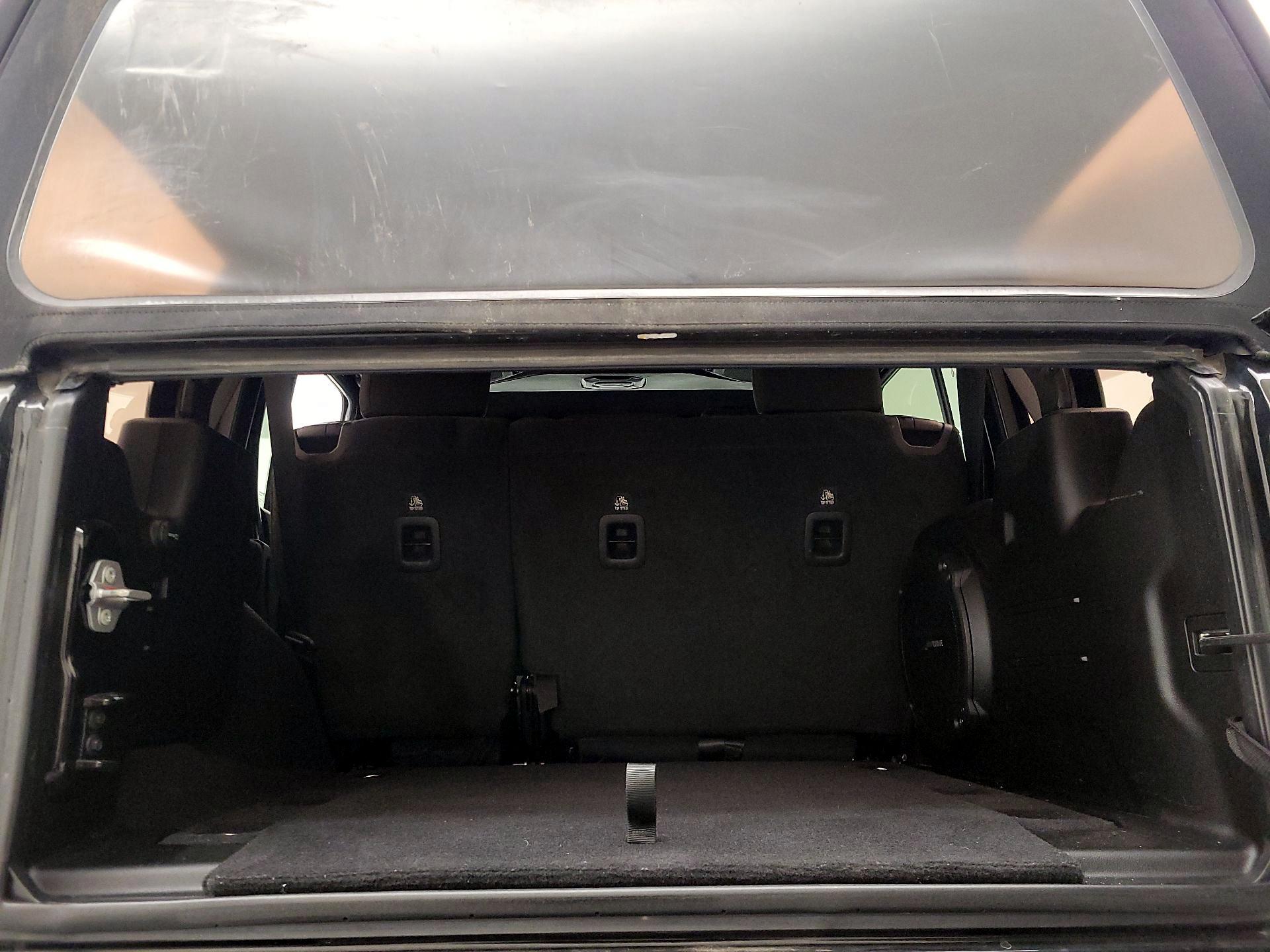Thumbnail: 2021 Jeep Wrangler - 20