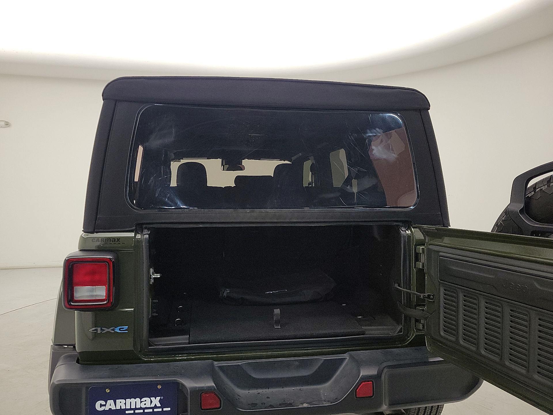 Thumbnail: 2024 Jeep Wrangler - 20