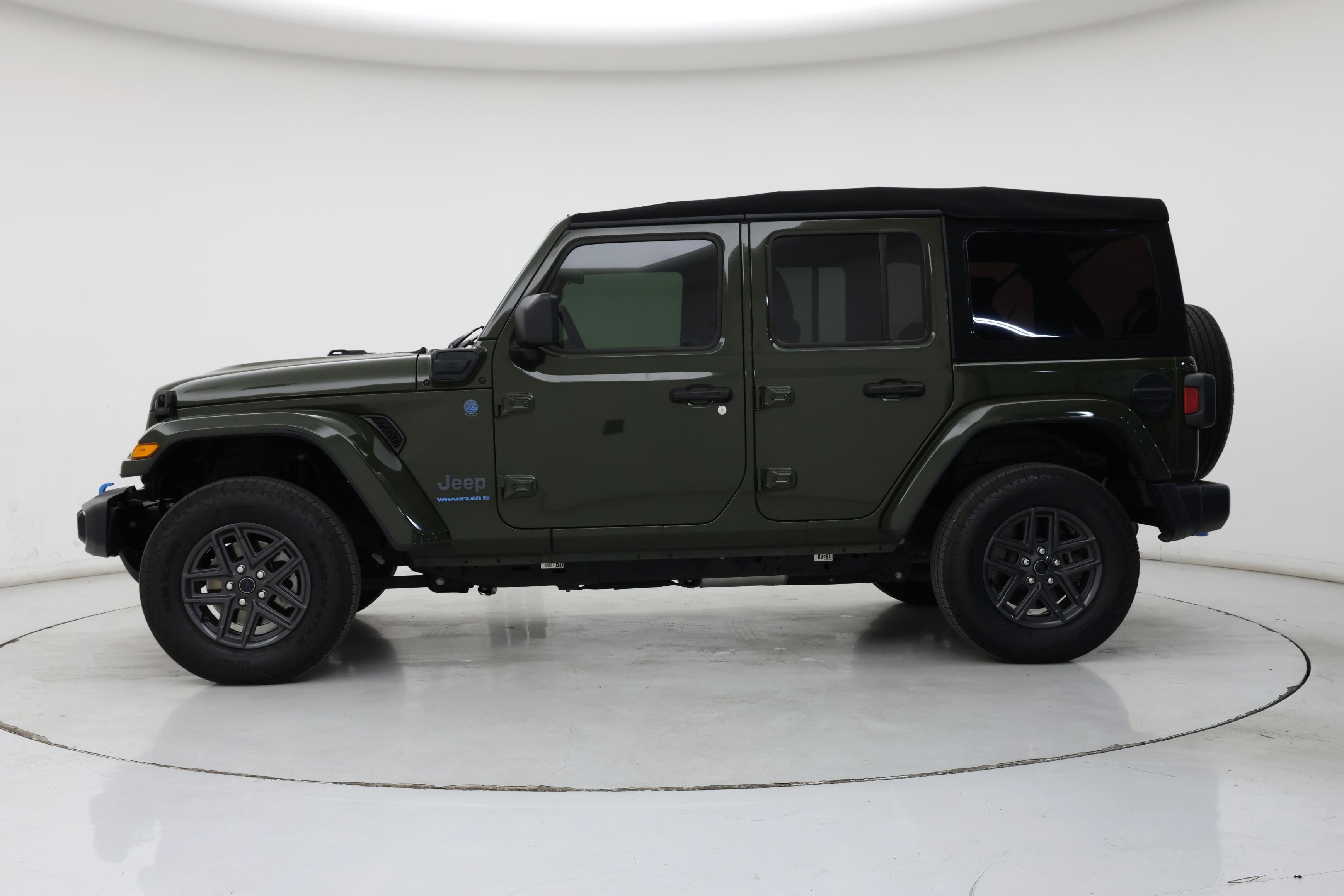 Thumbnail: 2024 Jeep Wrangler - 3