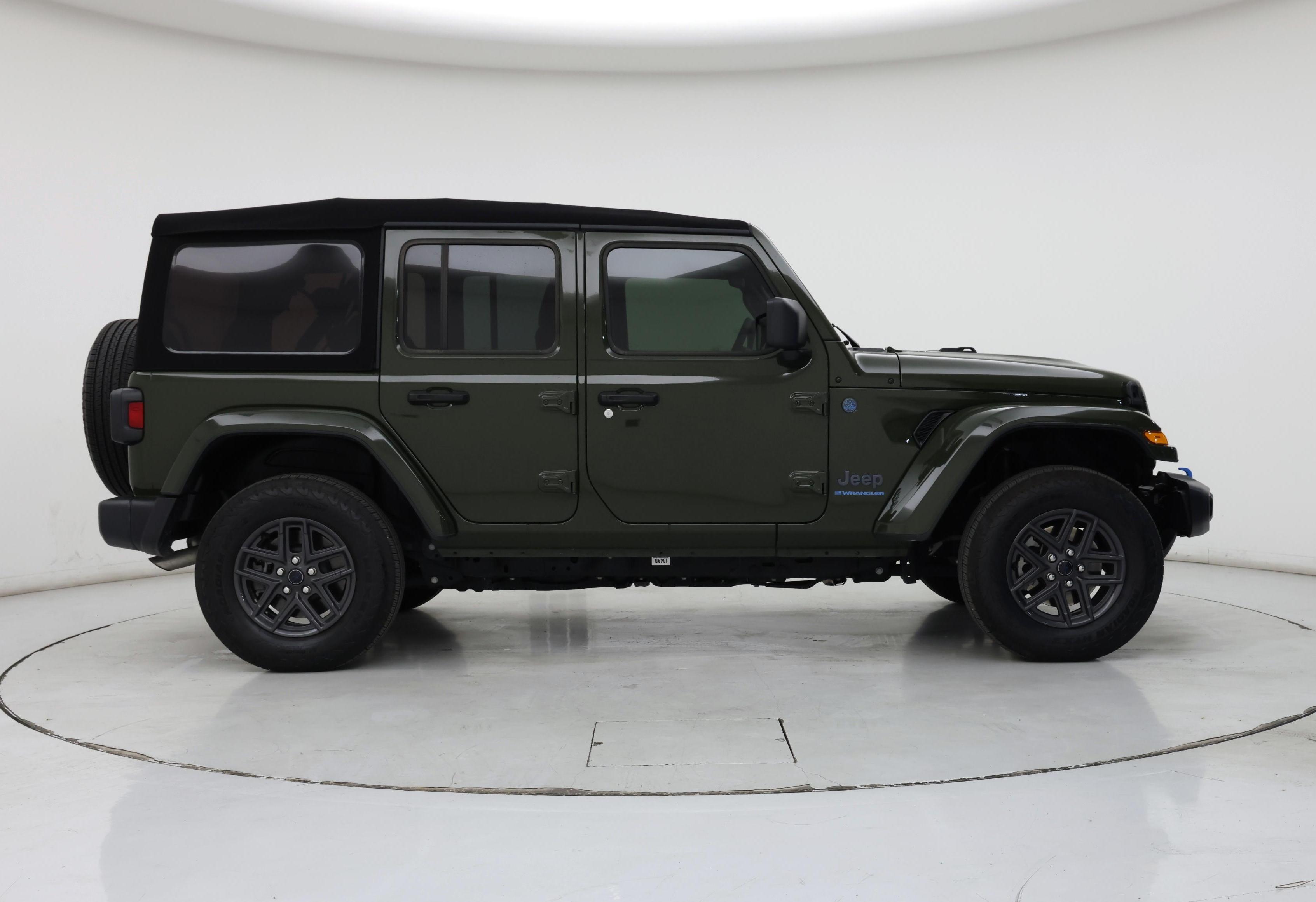 Thumbnail: 2024 Jeep Wrangler - 7