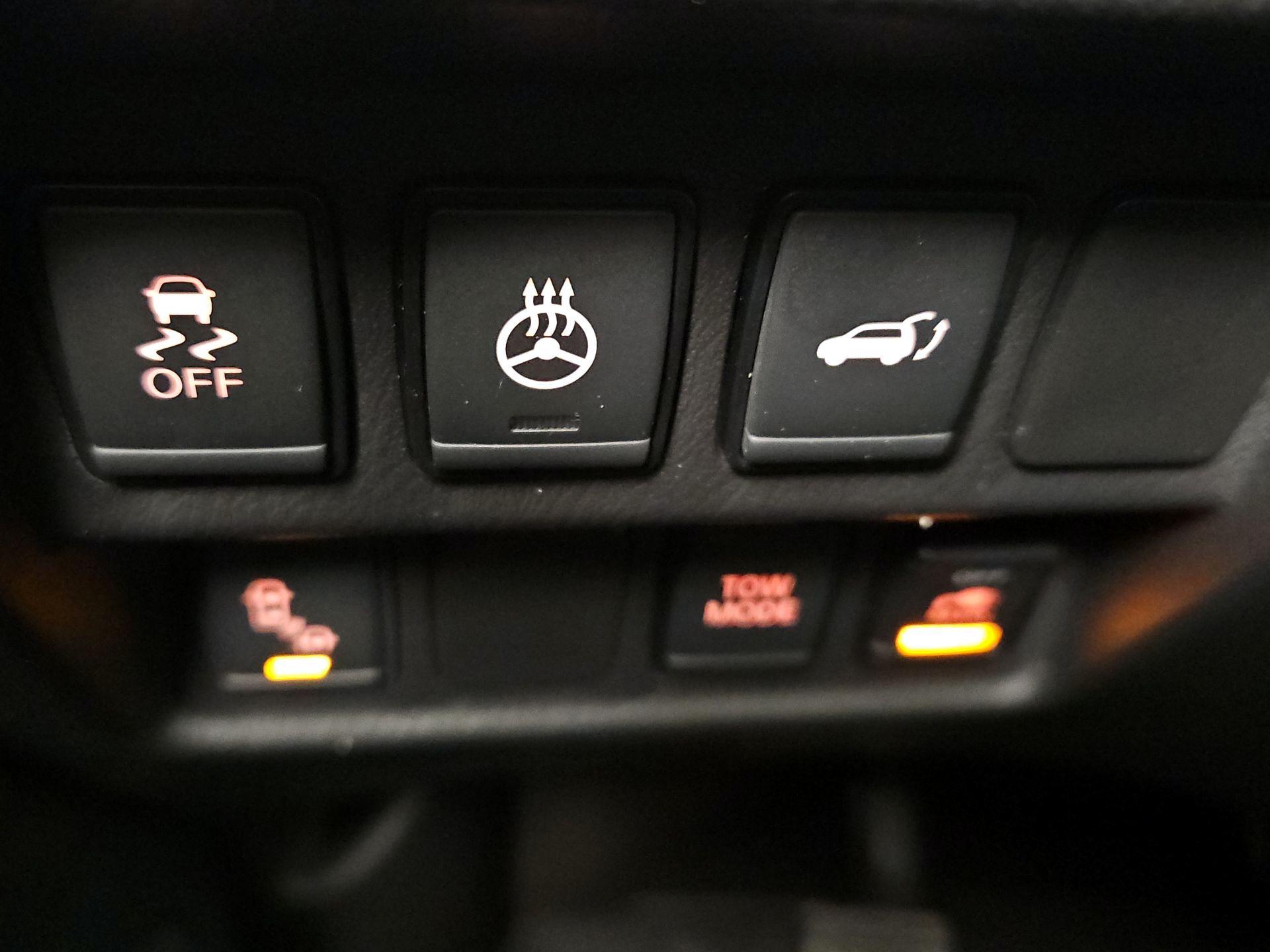 Thumbnail: 2019 Nissan Pathfinder - 13