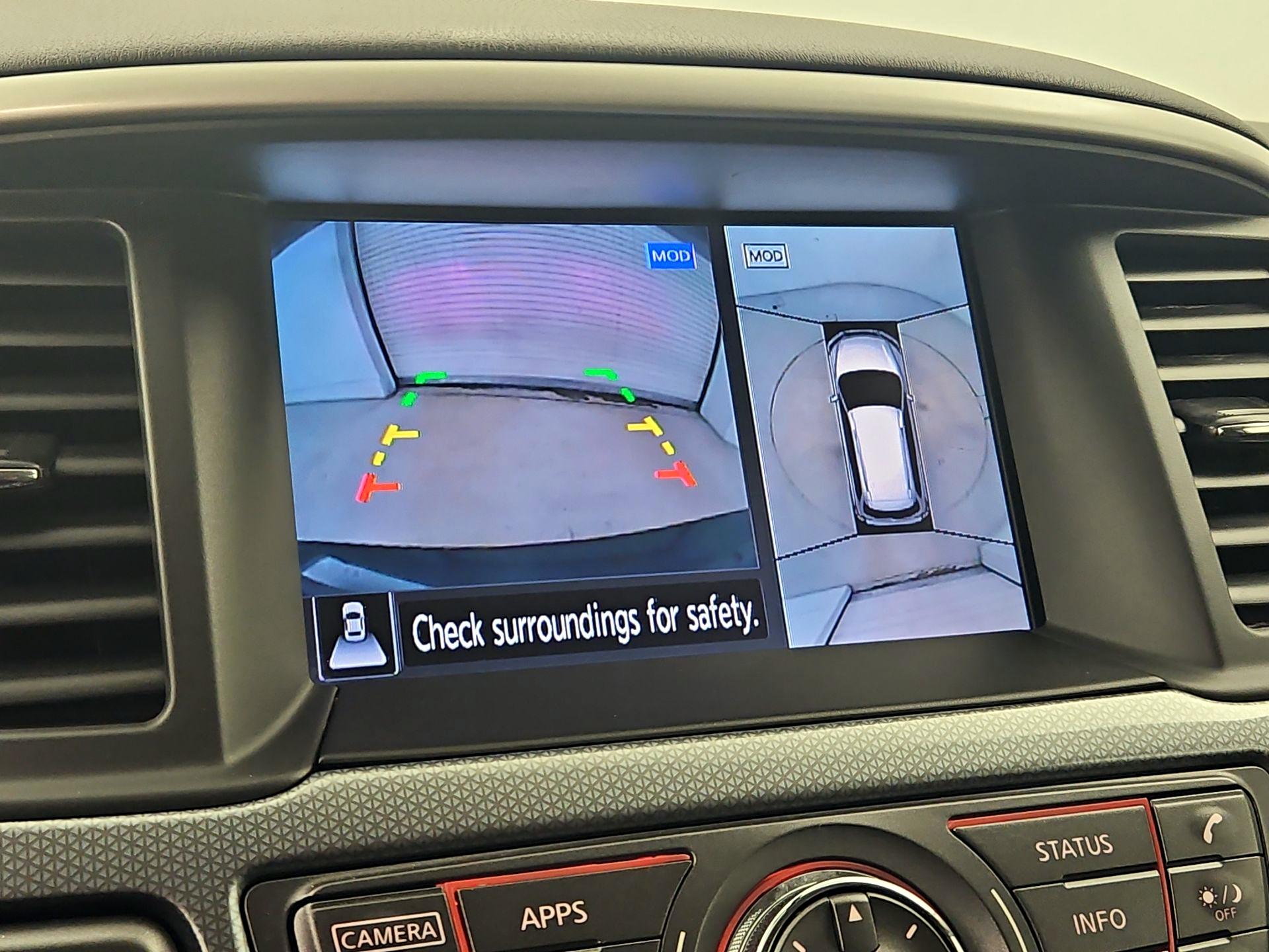 Thumbnail: 2019 Nissan Pathfinder - 15