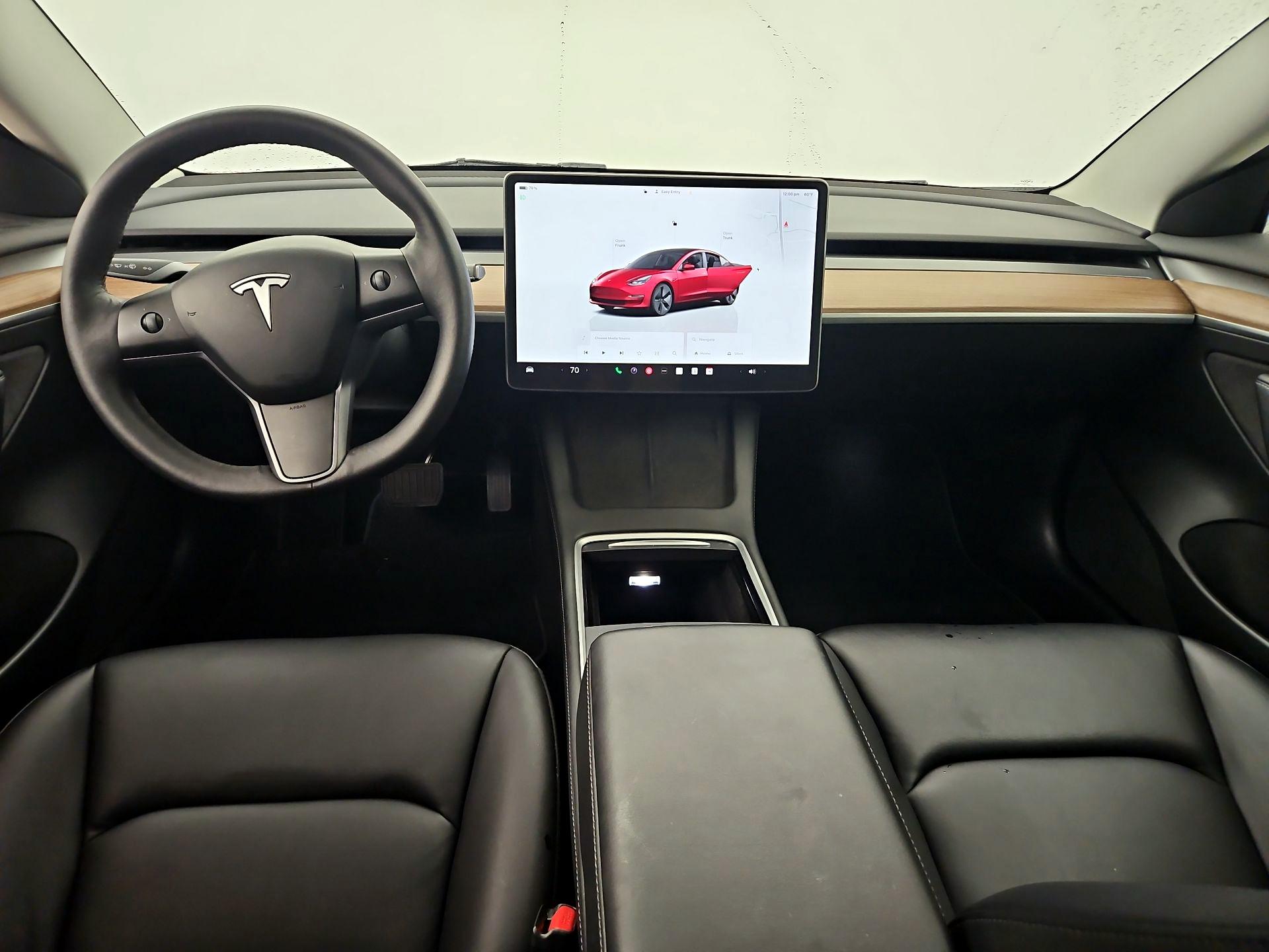 Thumbnail: 2023 Tesla Model 3 - 9