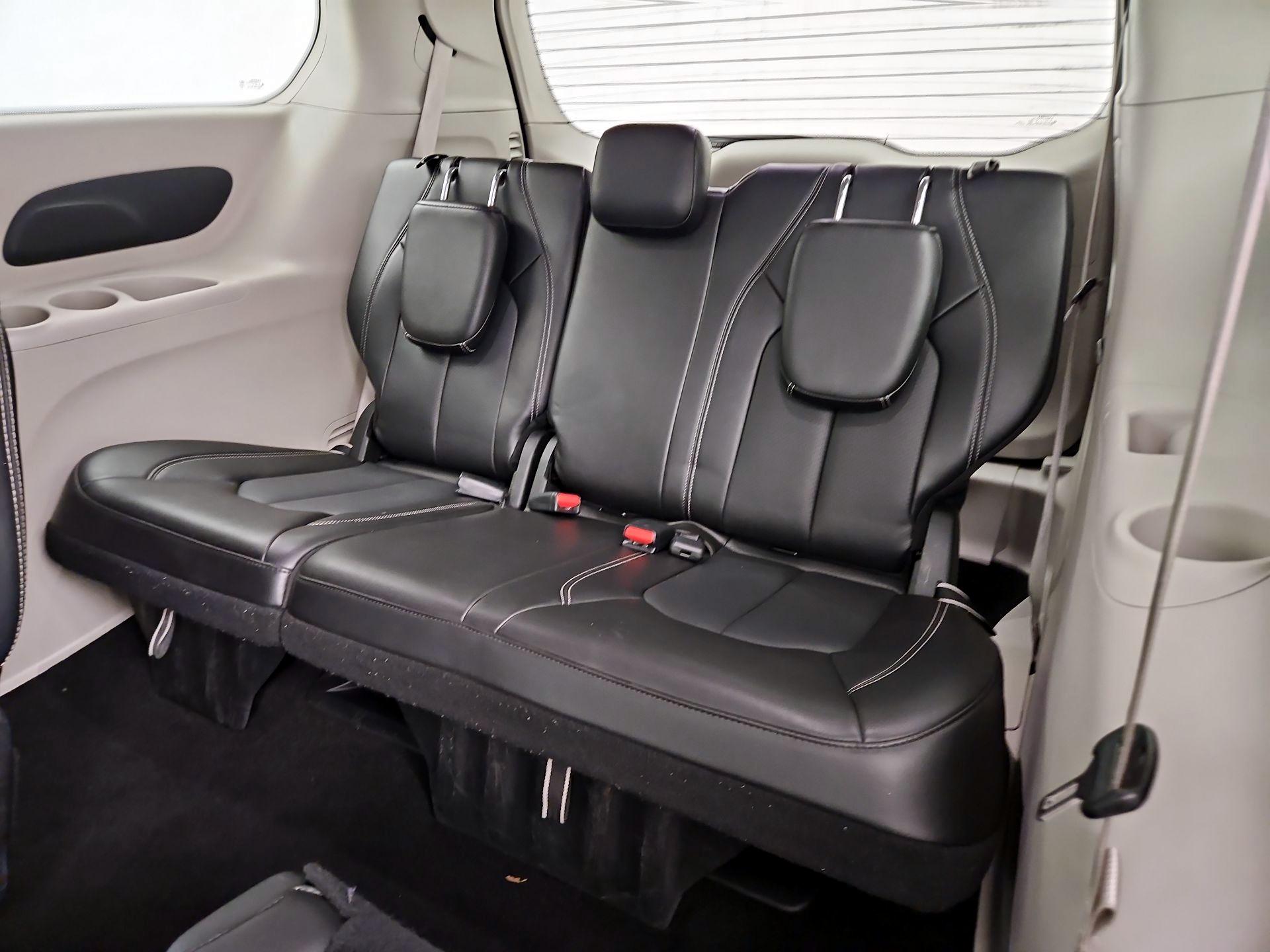 Thumbnail: 2024 Chrysler Pacifica - 20