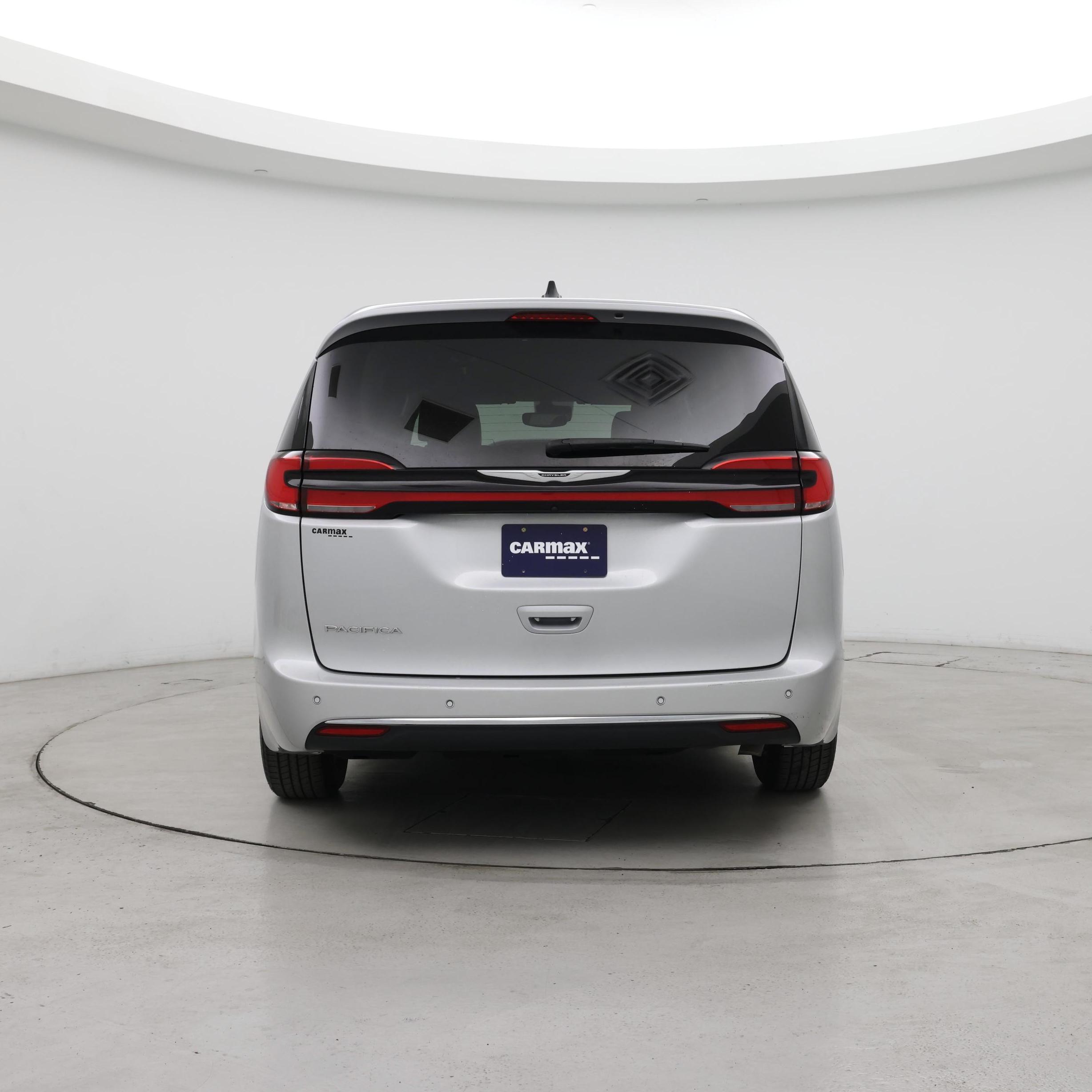 Thumbnail: 2024 Chrysler Pacifica - 6