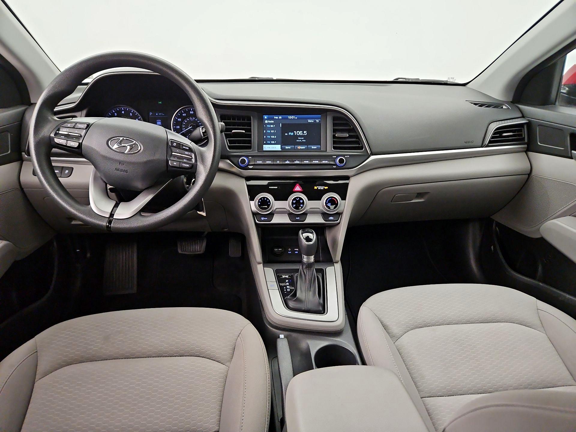 Thumbnail: 2019 Hyundai Elantra - 9