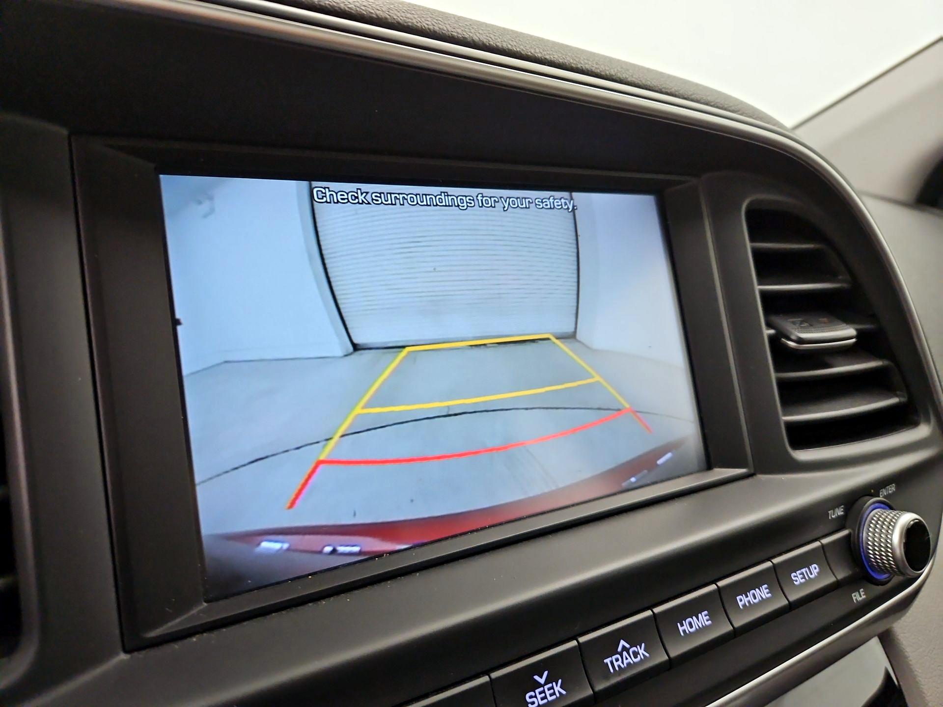 Thumbnail: 2019 Hyundai Elantra - 14