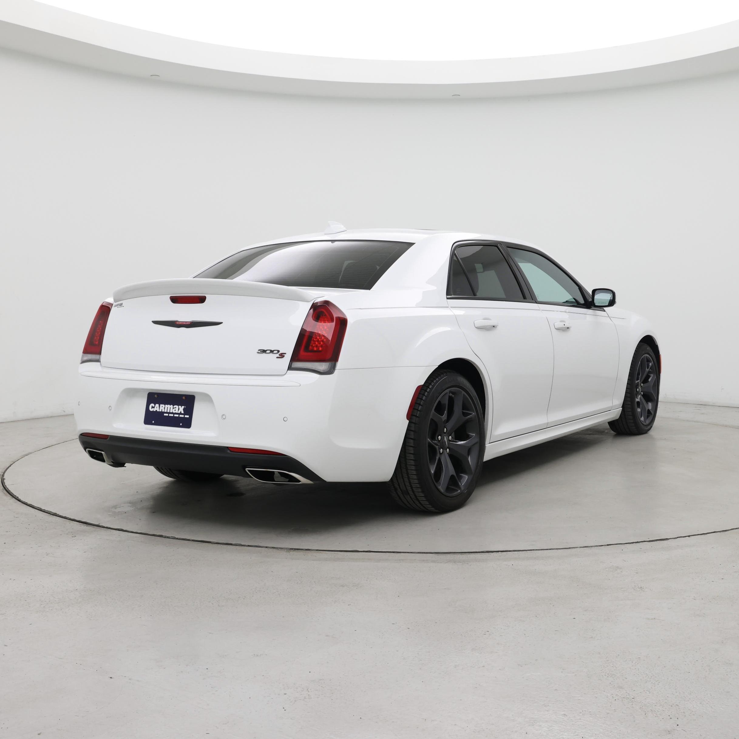 Thumbnail: 2023 Chrysler 300 - 8