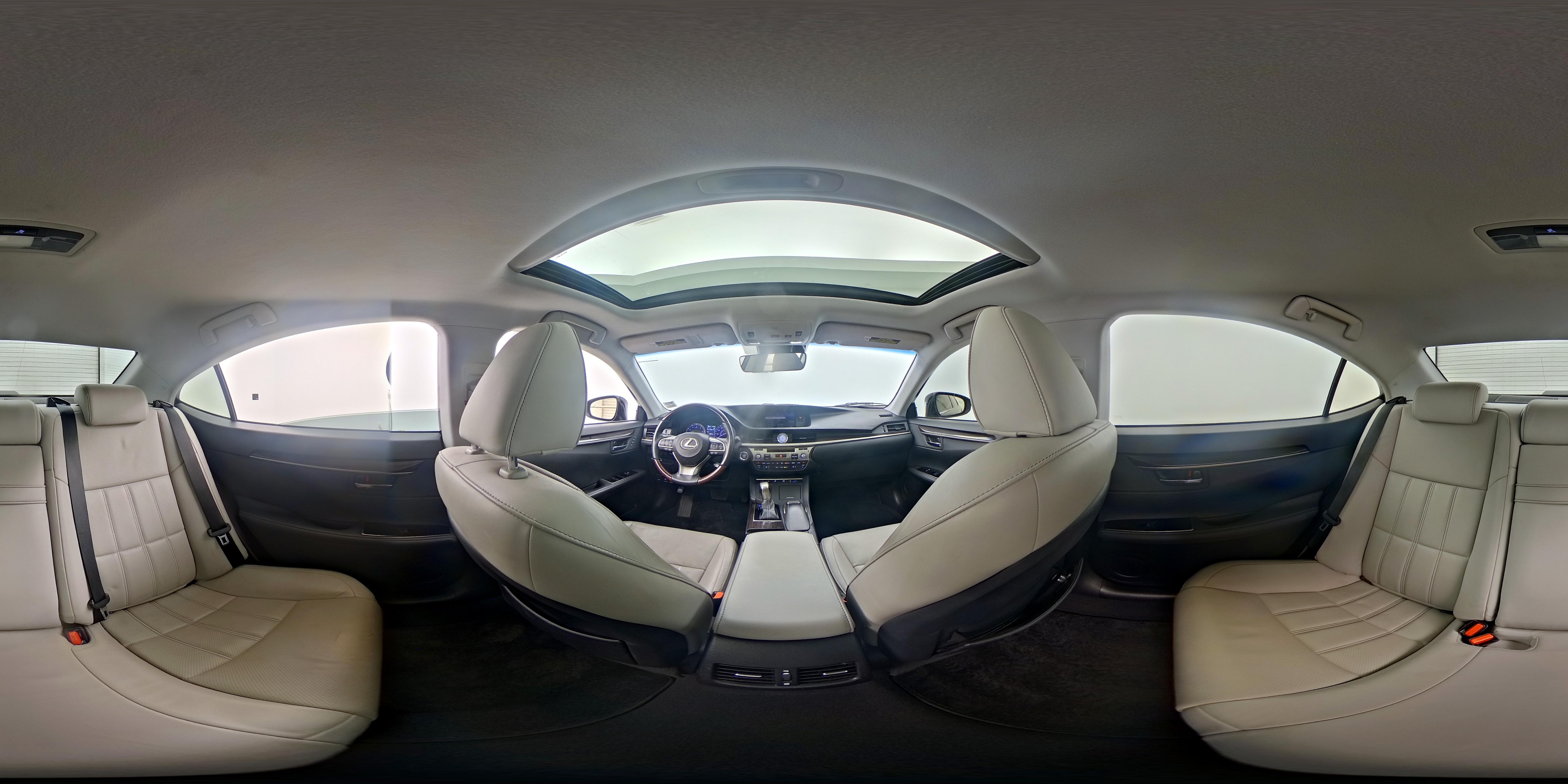 2018 Lexus ES 350 - Photo 27