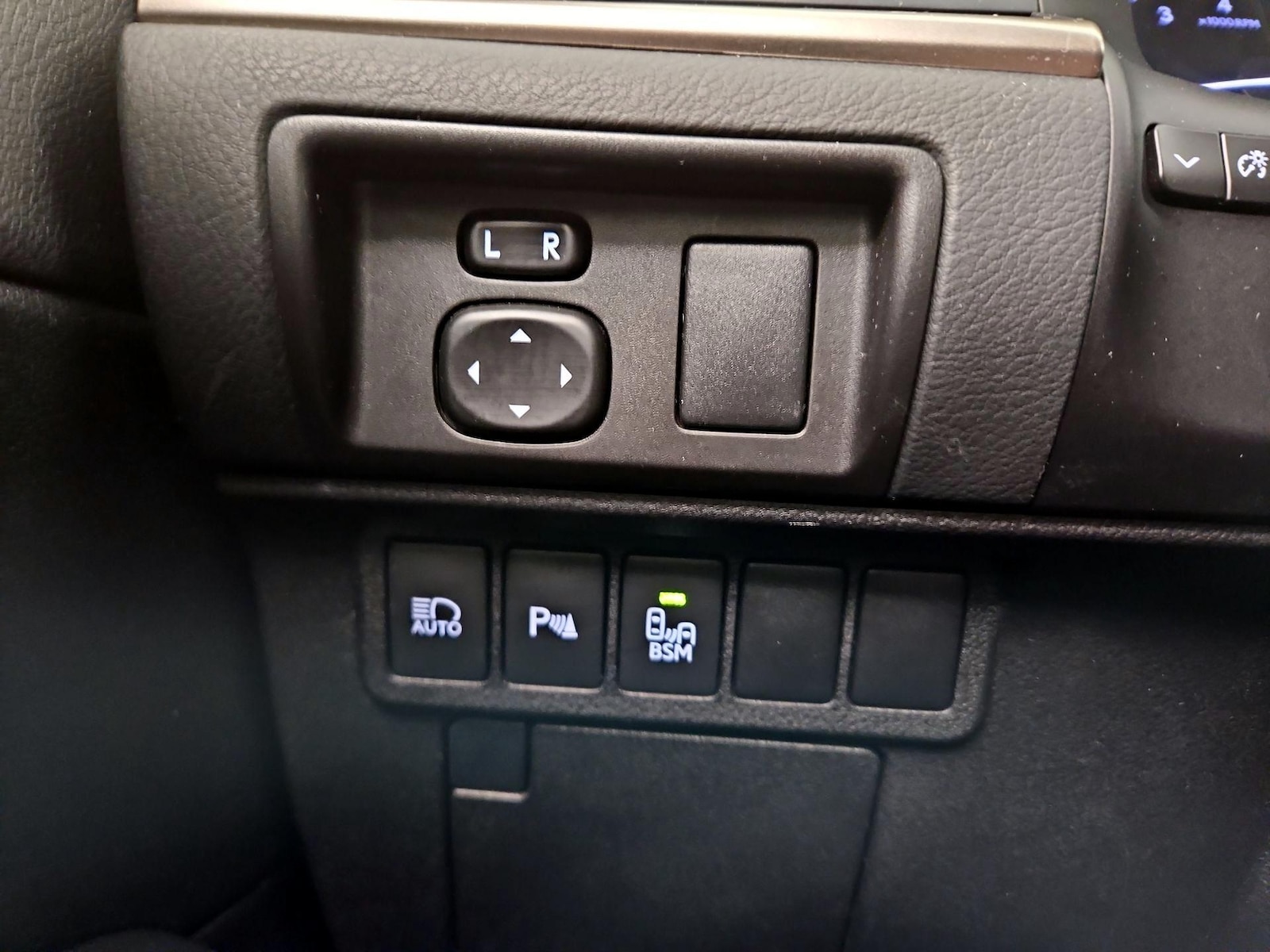 2018 Lexus ES 350 - Photo 14