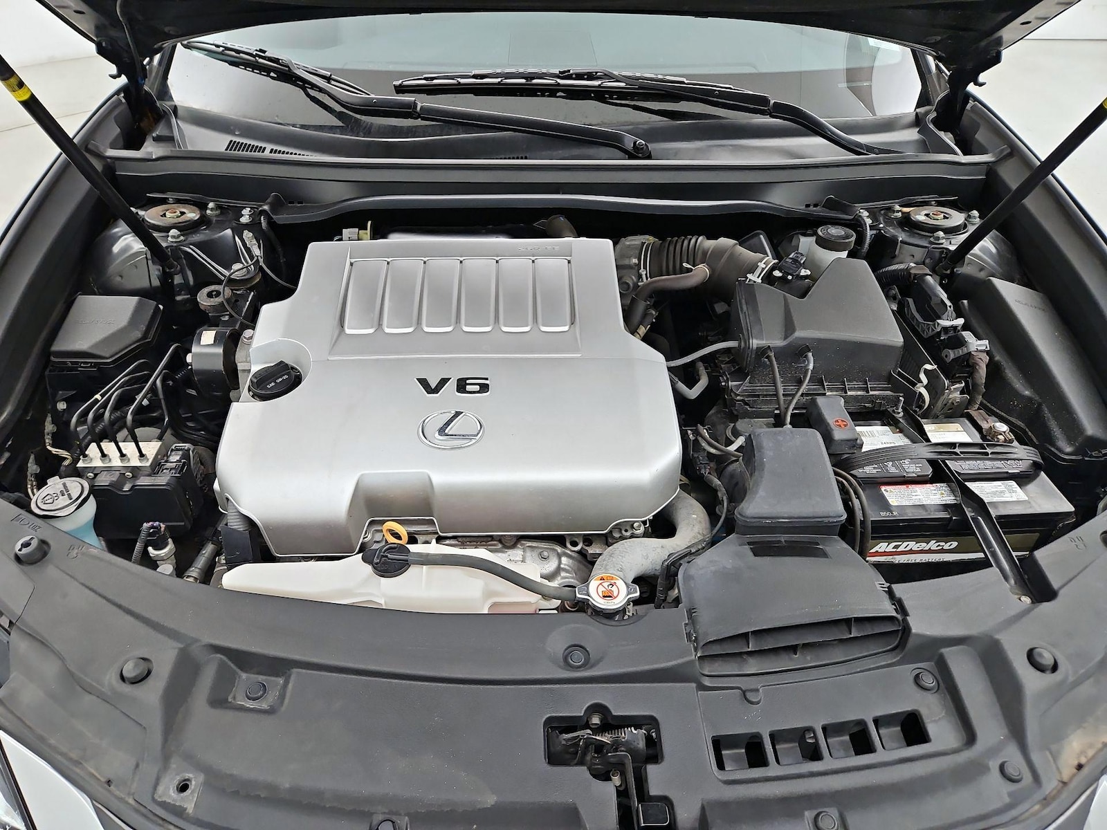 2018 Lexus ES 350 - Photo 24