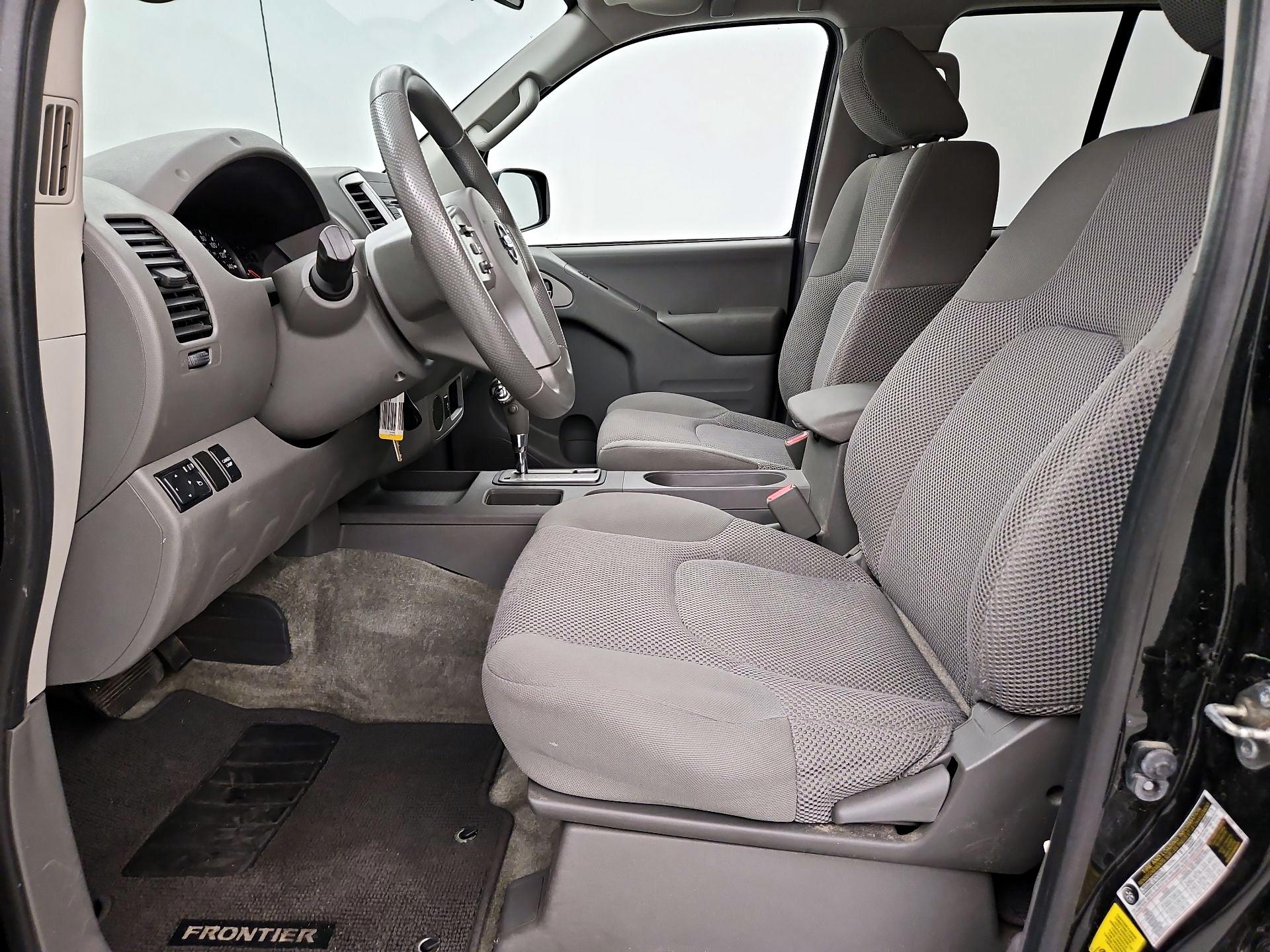 Thumbnail: 2017 Nissan Frontier - 11