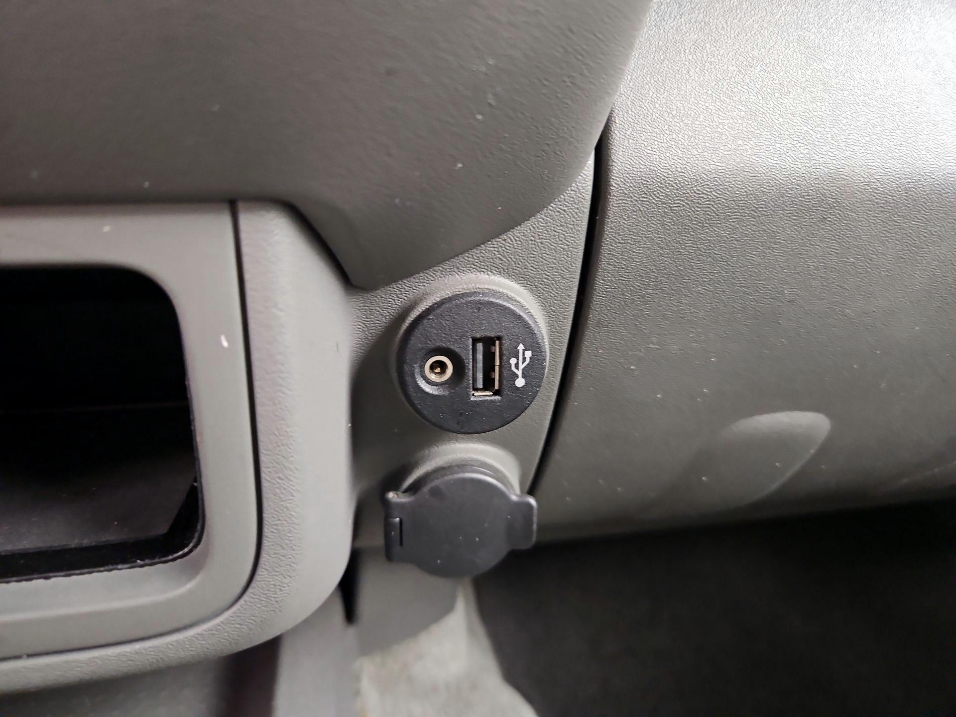 Thumbnail: 2017 Nissan Frontier - 17