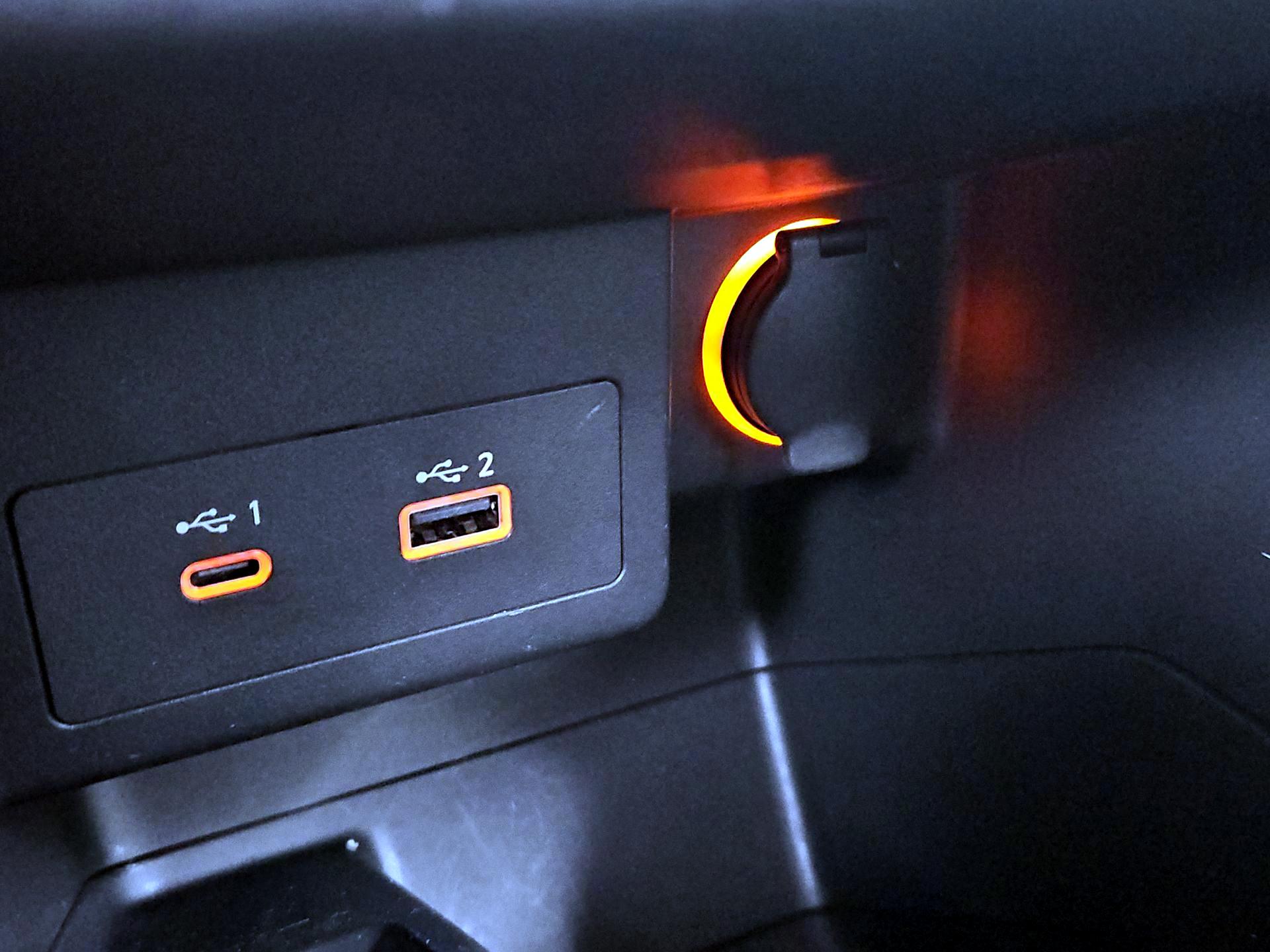 Thumbnail: 2021 Nissan Kicks - 18