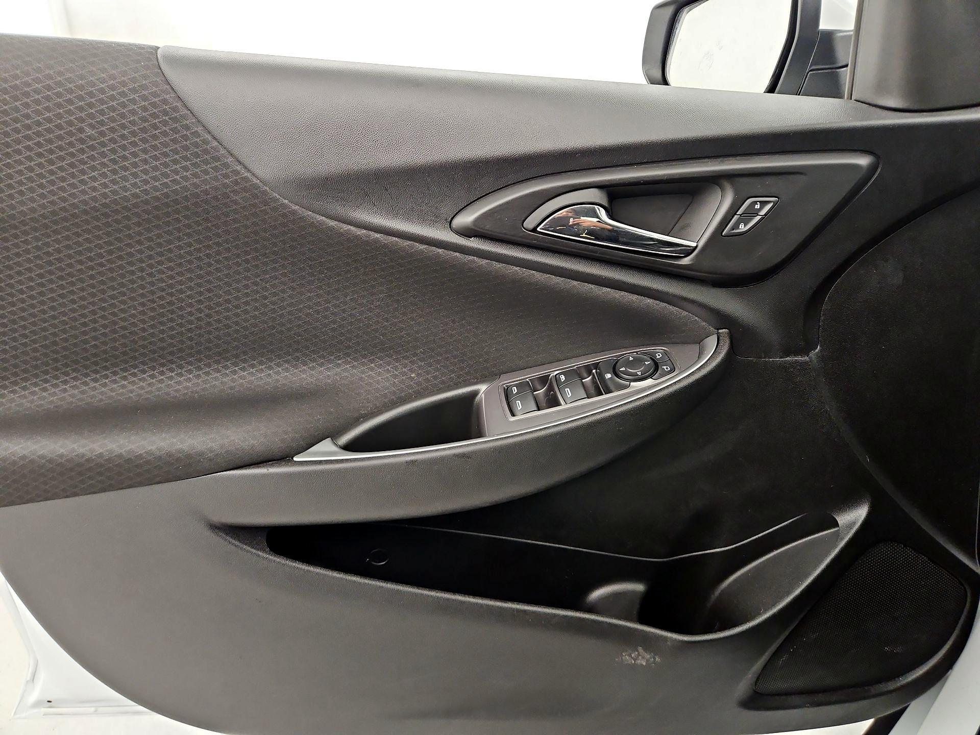 Thumbnail: 2024 Chevrolet Malibu - 12