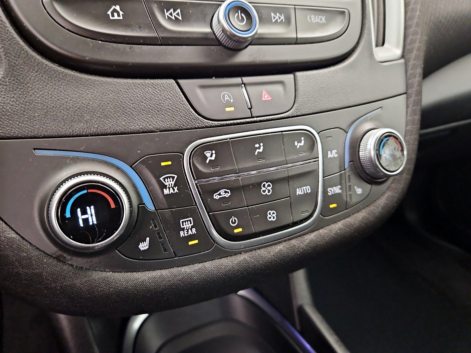 Thumbnail: 2024 Chevrolet Malibu - 16