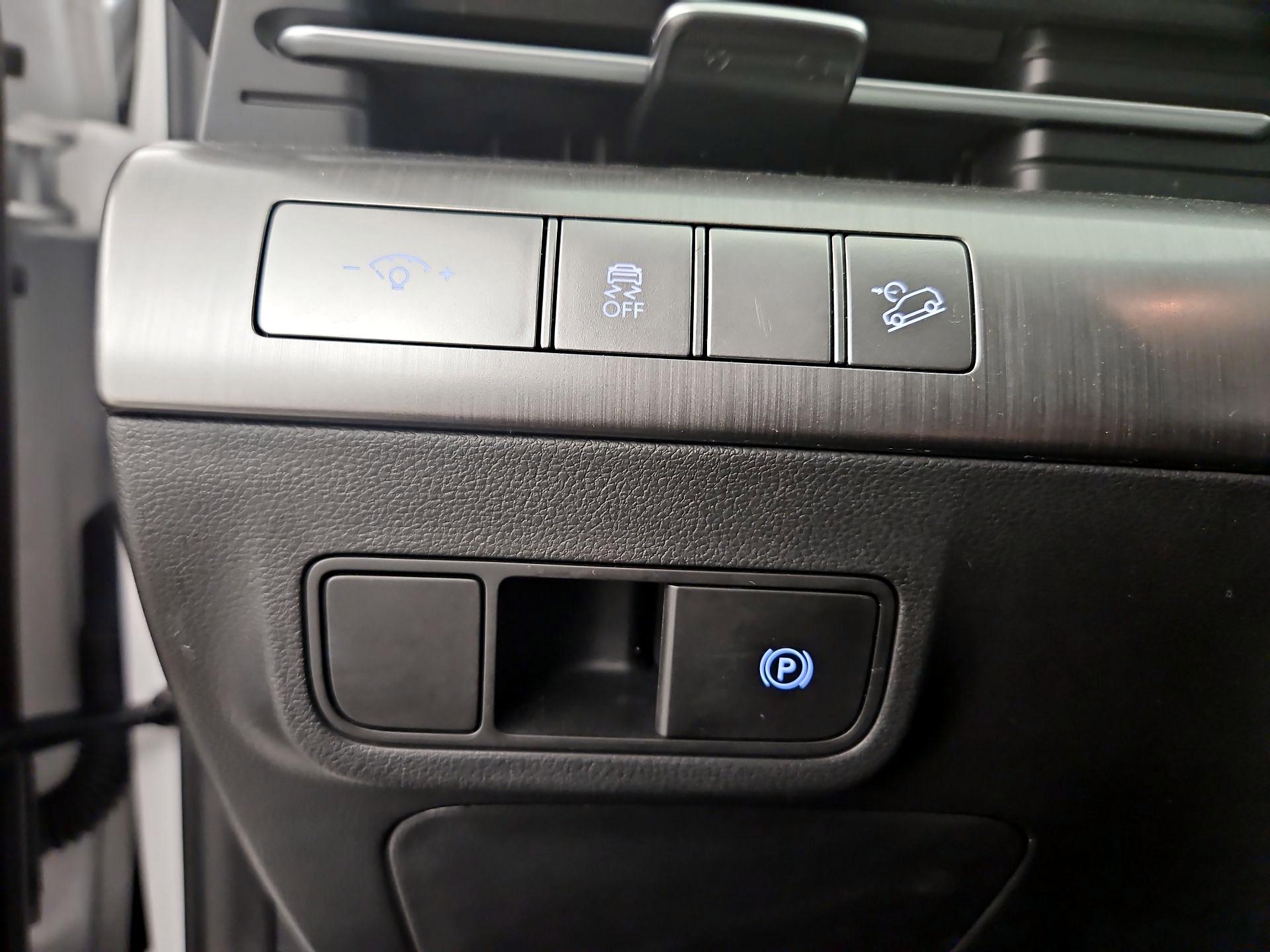 Thumbnail: 2025 Hyundai Kona - 13