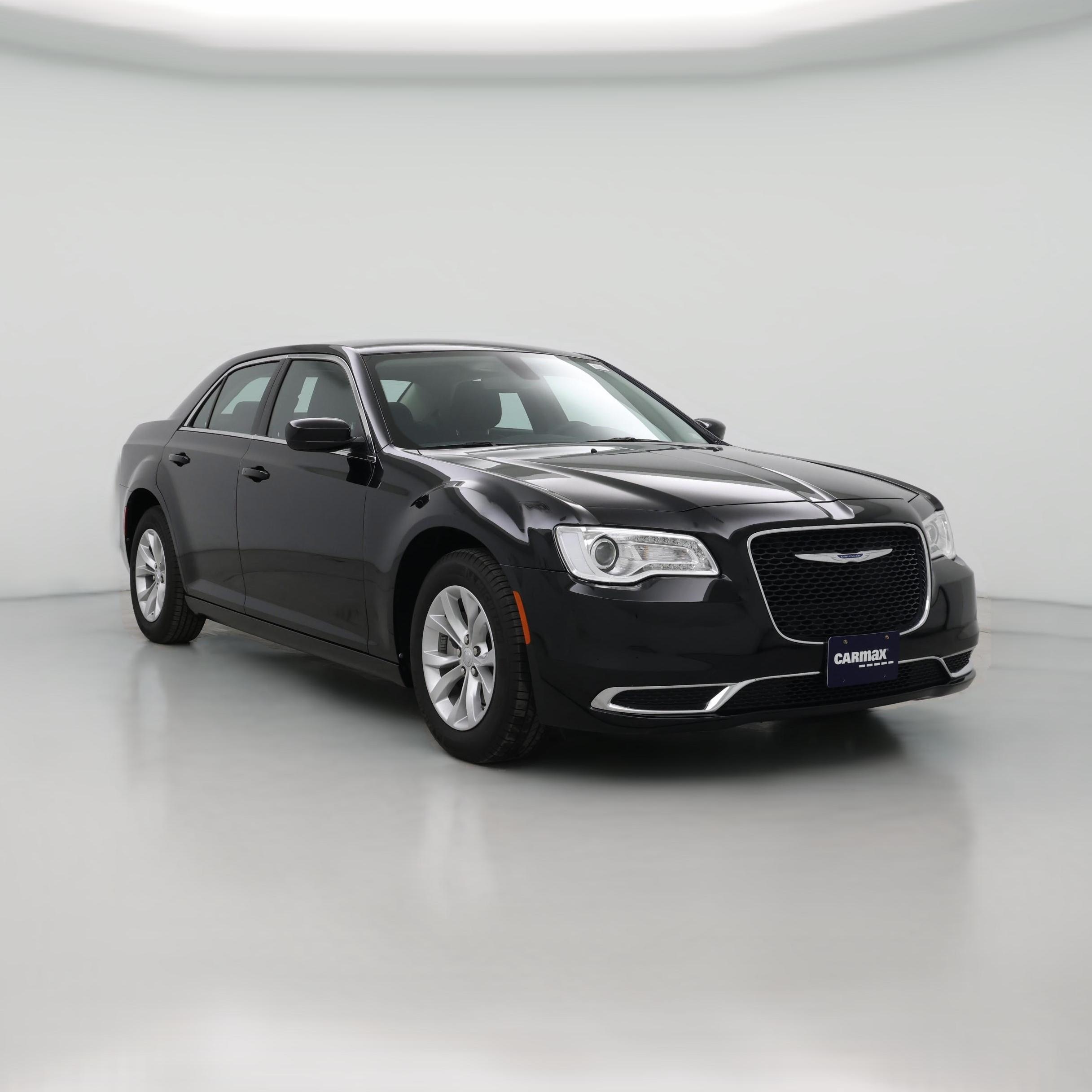 Thumbnail: 2023 Chrysler 300 - 1